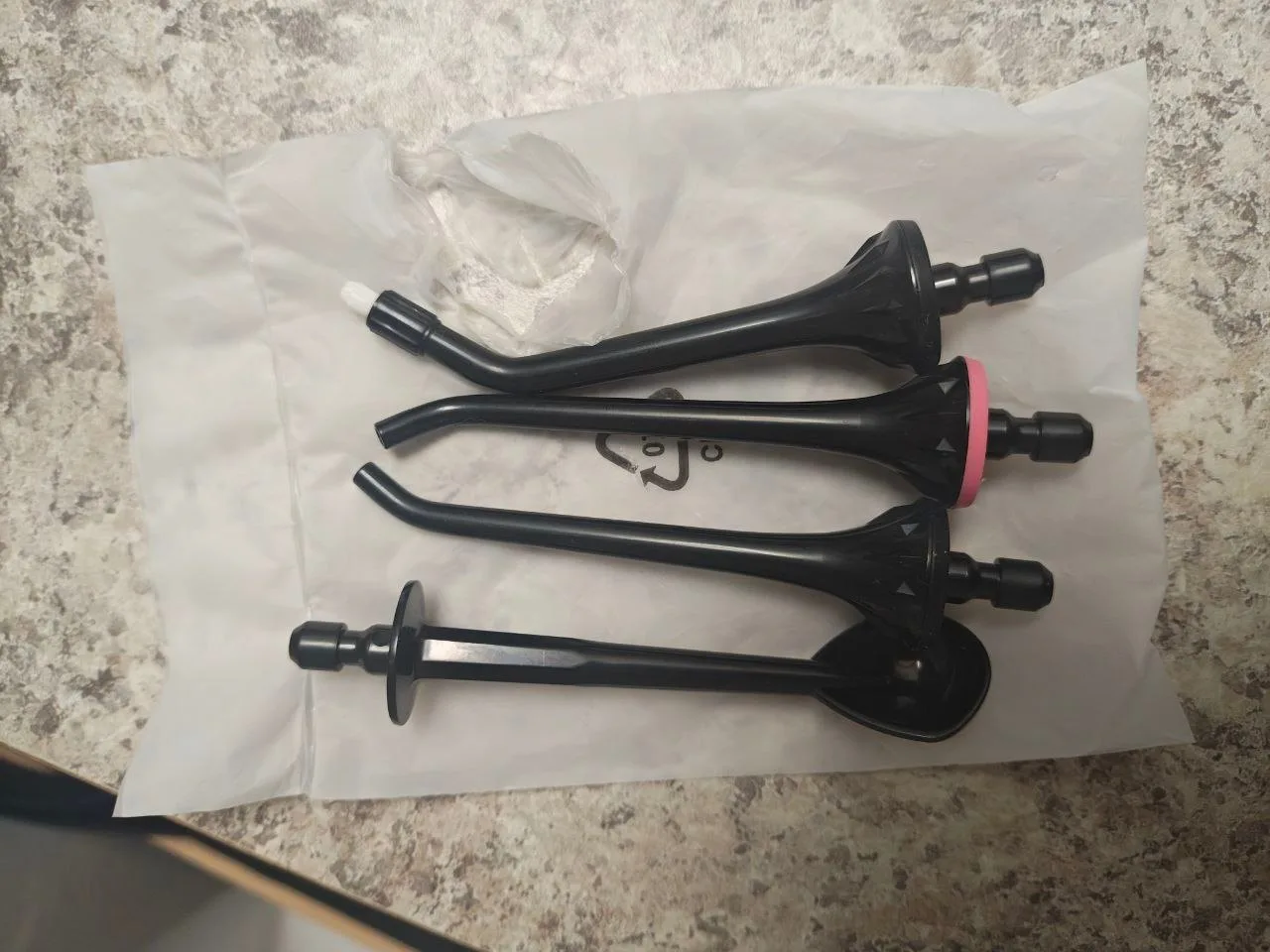 Coslus C30 Oral Irrigator – Water Flosser (Sealed, OOB) image indicator(3)