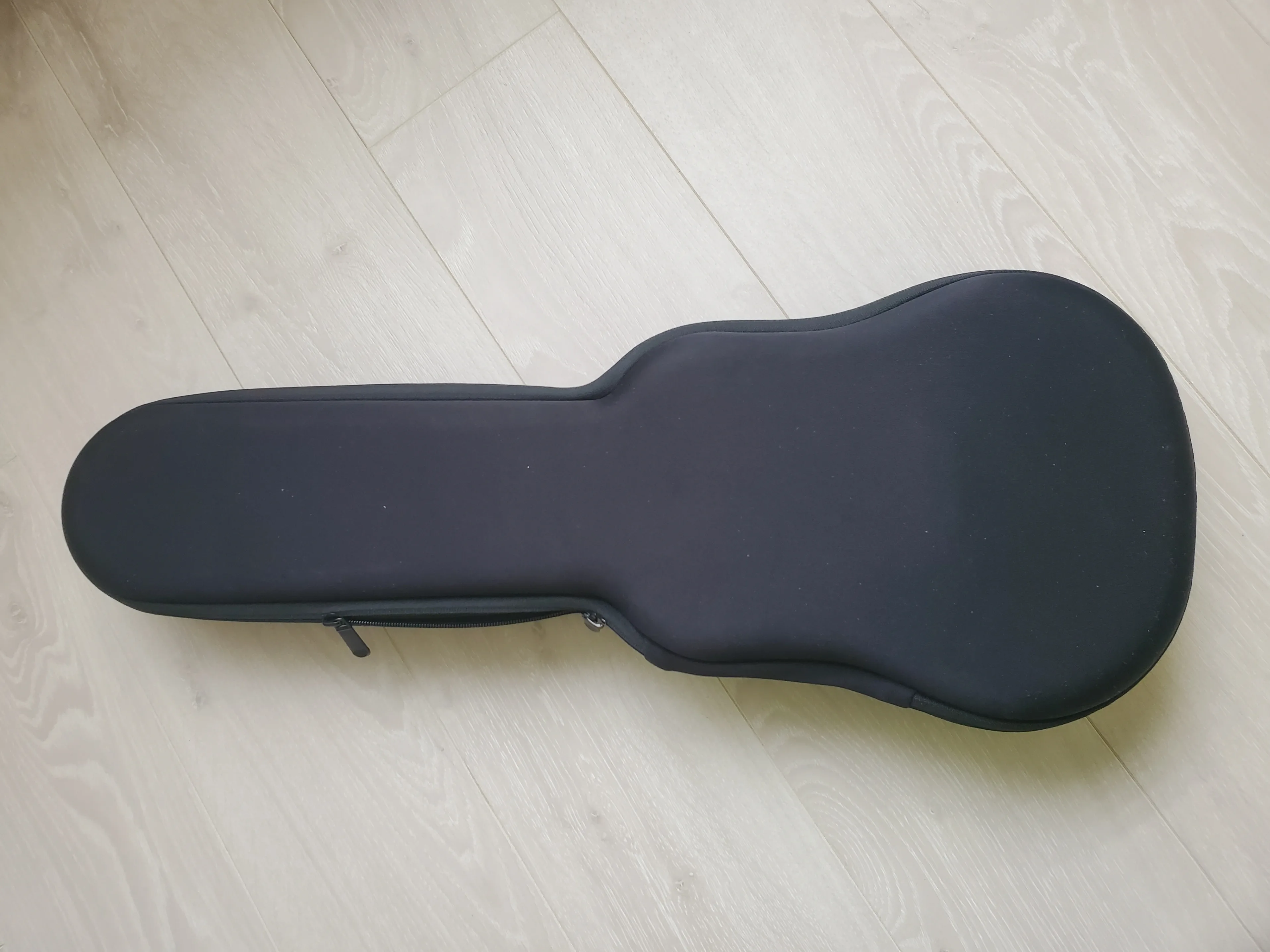Cega 23inch Transparent Ukulele Ukelele Air-nova w/Gig Bag thumbnail