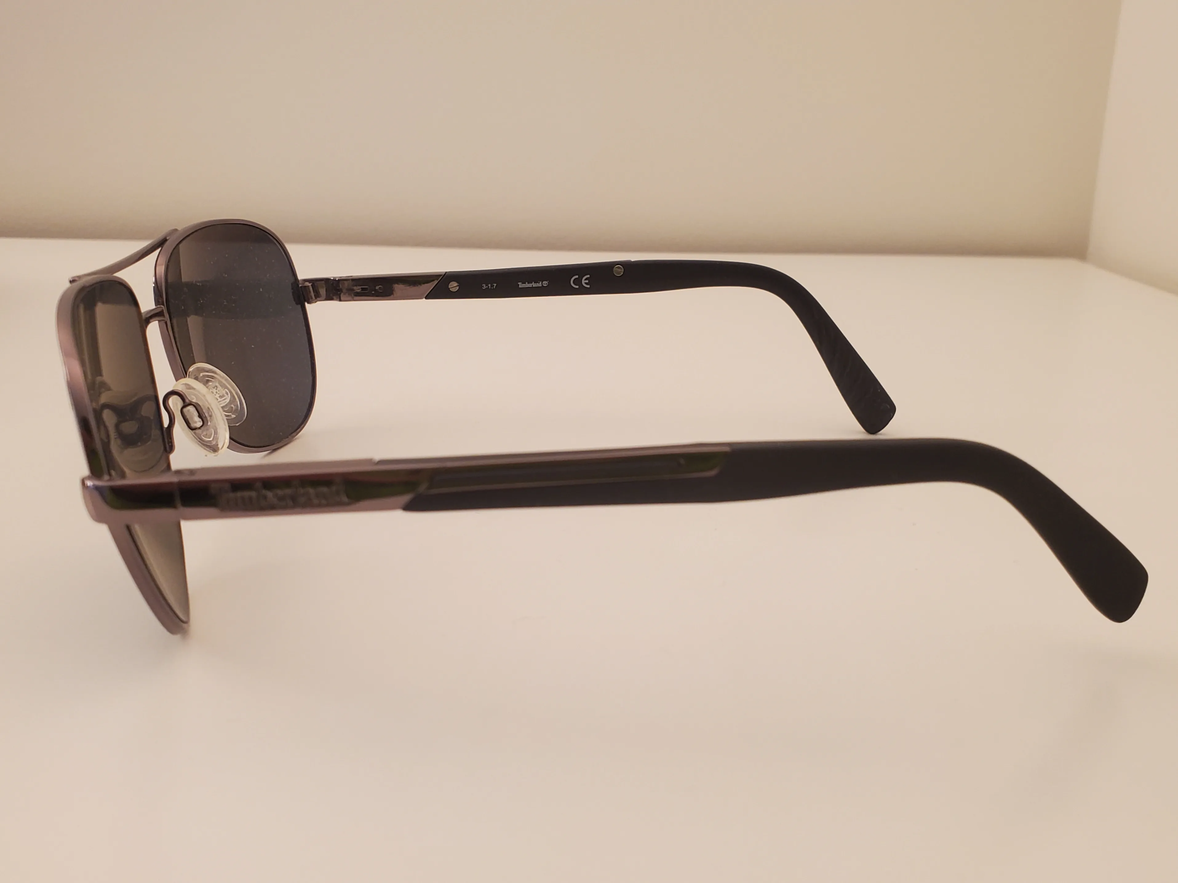 Timberland TB9058-08D Polarized Sunglasses in Gunmetal Grey Lens image indicator(8)