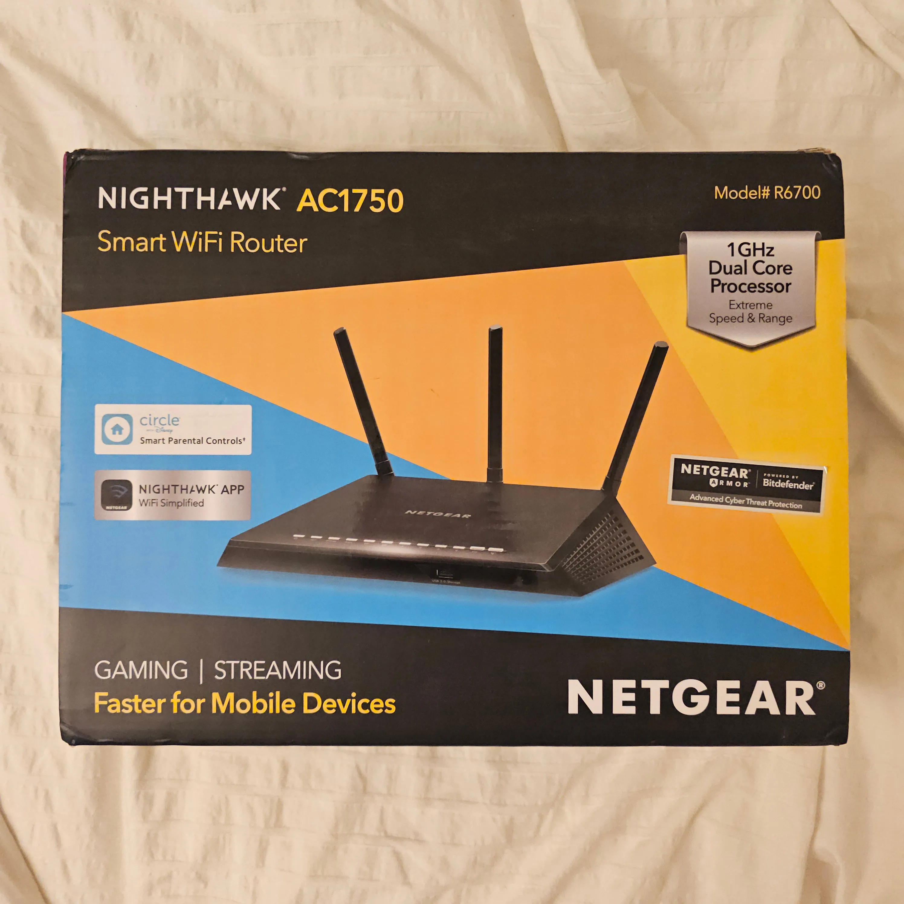 Netgear Nighthawk AC1750 Wifi Router - R6700 thumbnail