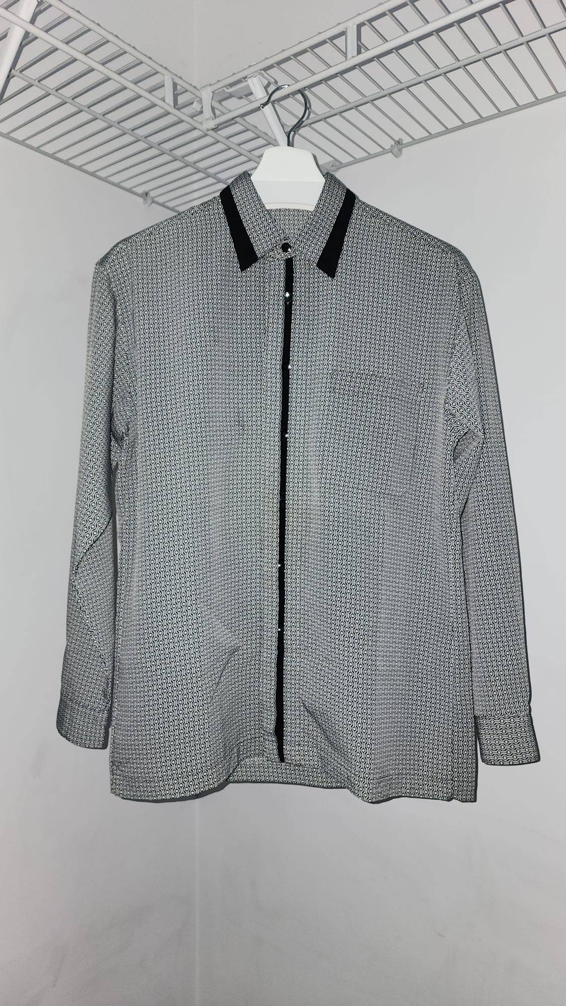 Cosso - Button Up Shirt - Size M (sizing in description)