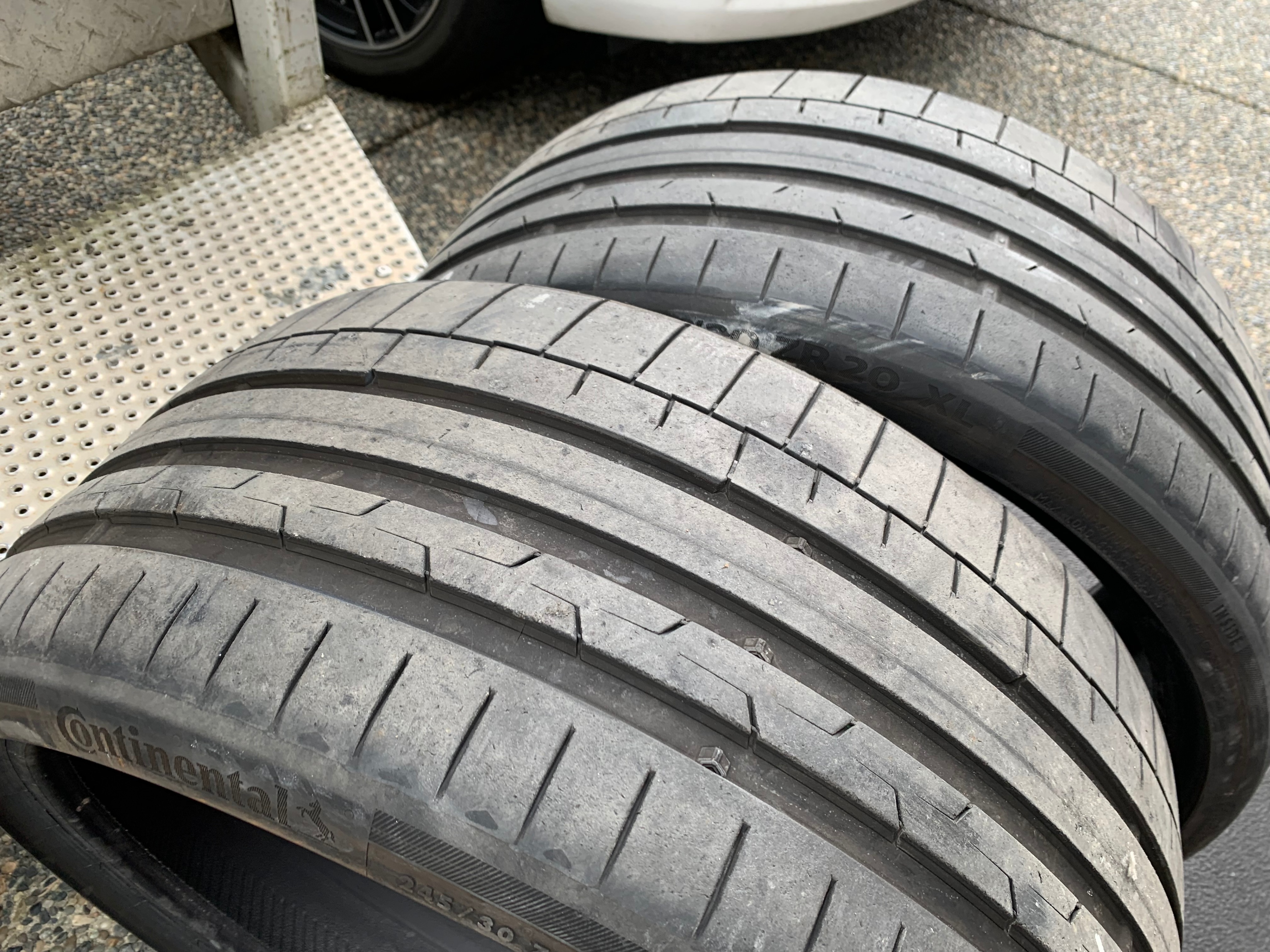 PAIR of 245/30/20 90Y Continental Sport Contact 6 with 50% tread - photo 4