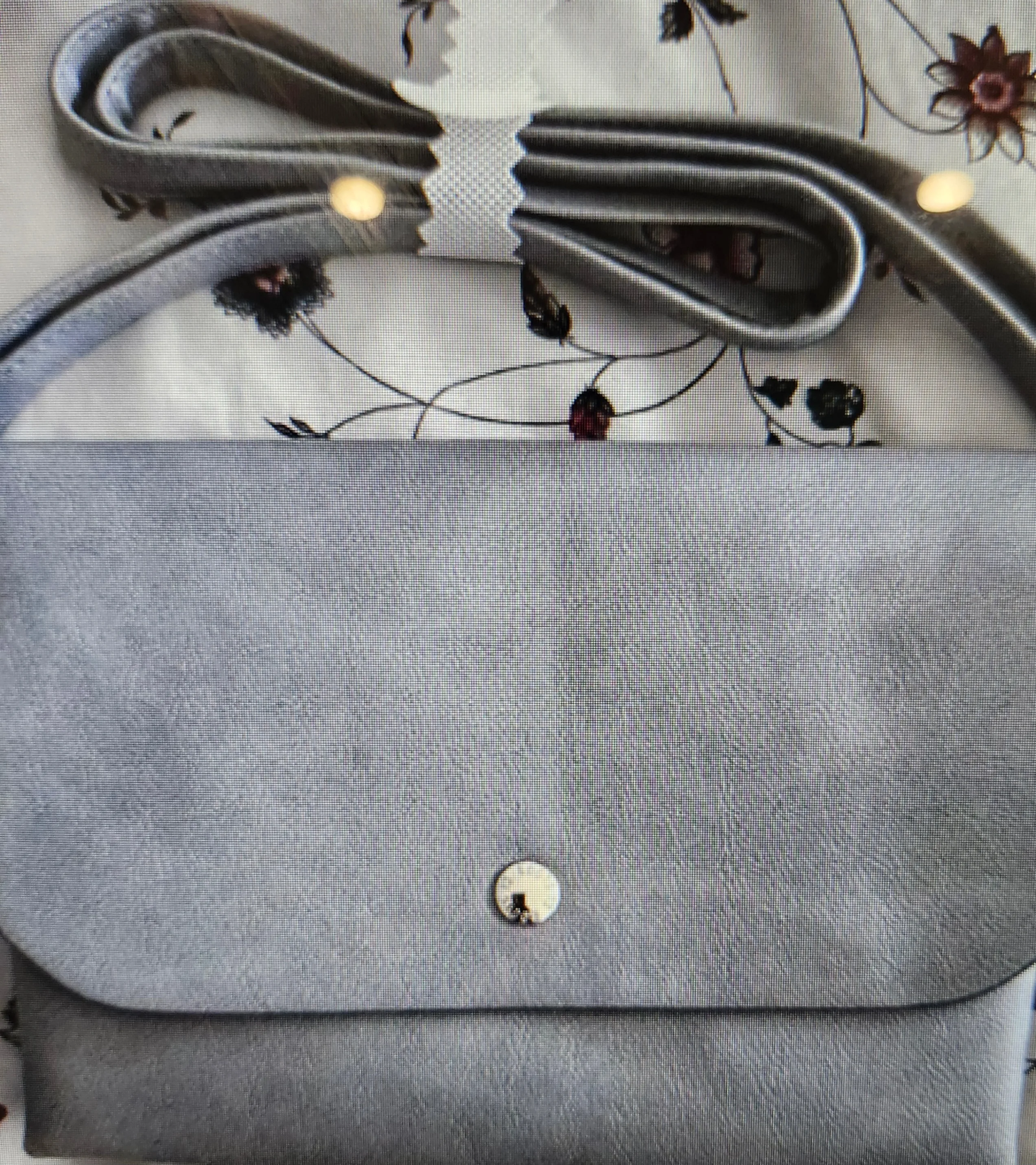 Roots 73 Leather Cross body Light Blue image indicator(4)