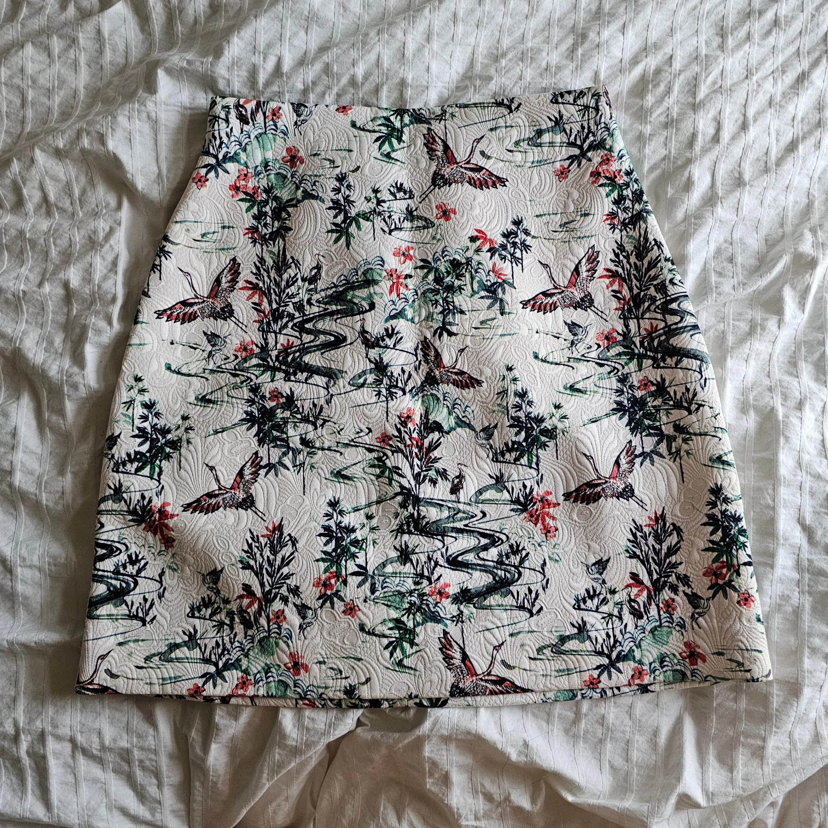 NWT H&M Jacquard Pencil Mini Skirt - Sz US6 thumbnail