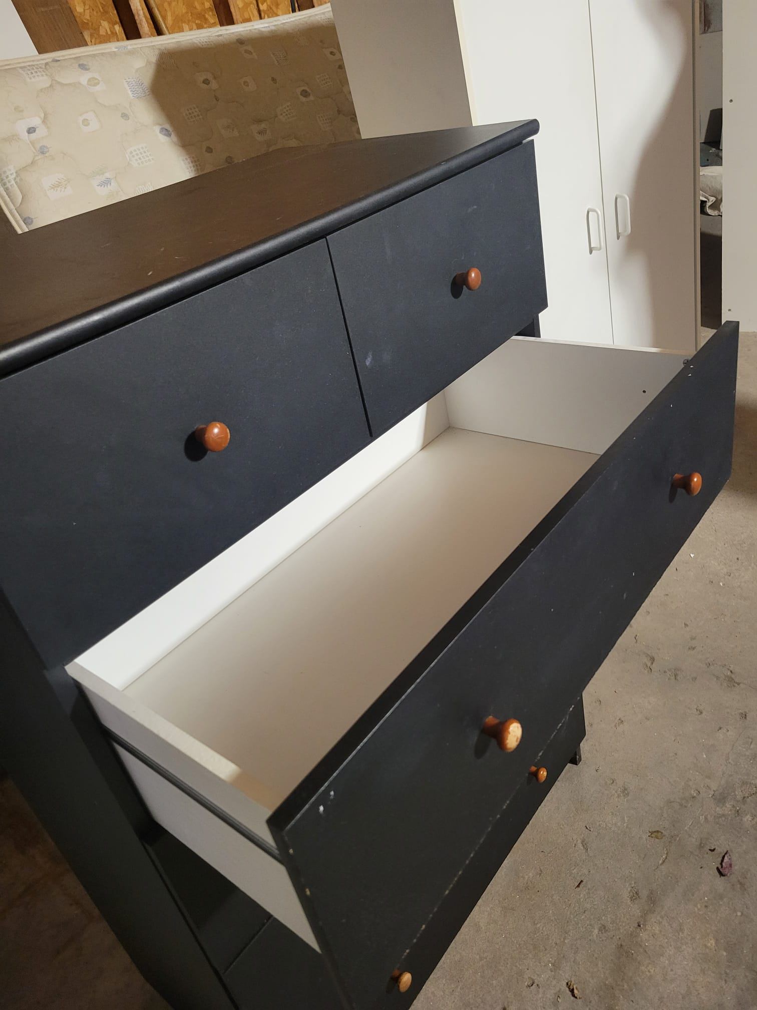 Black 6-Drawer Dresser - photo 5