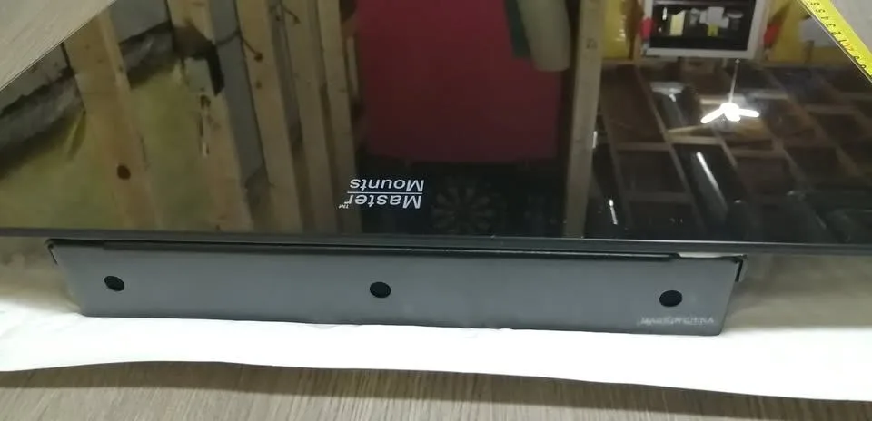 MINT Master Mounts Black Tempered Glass Shelf image indicator(2)