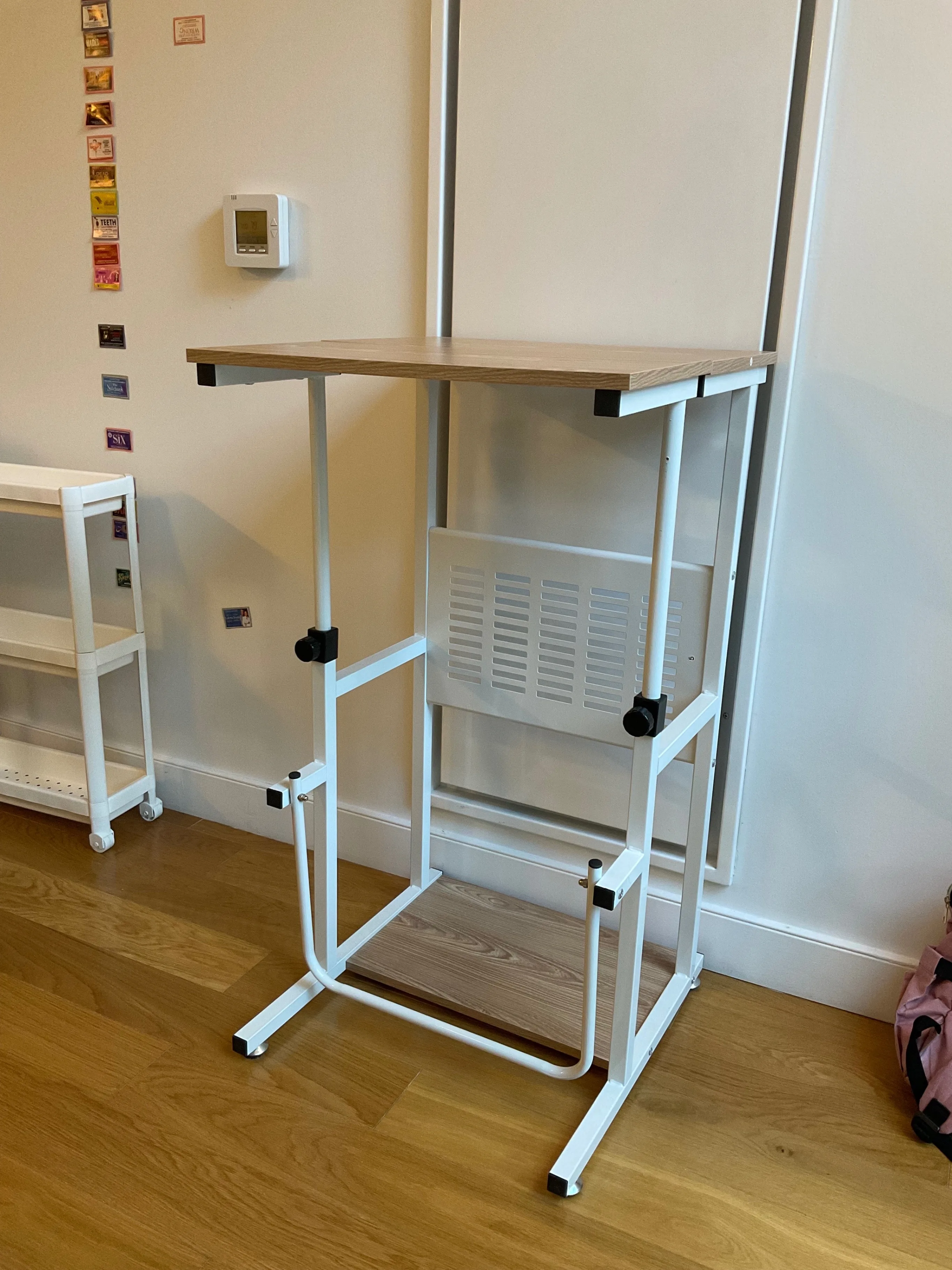 Costway Height Adjustable Standing Desk Podium Table image indicator(2)