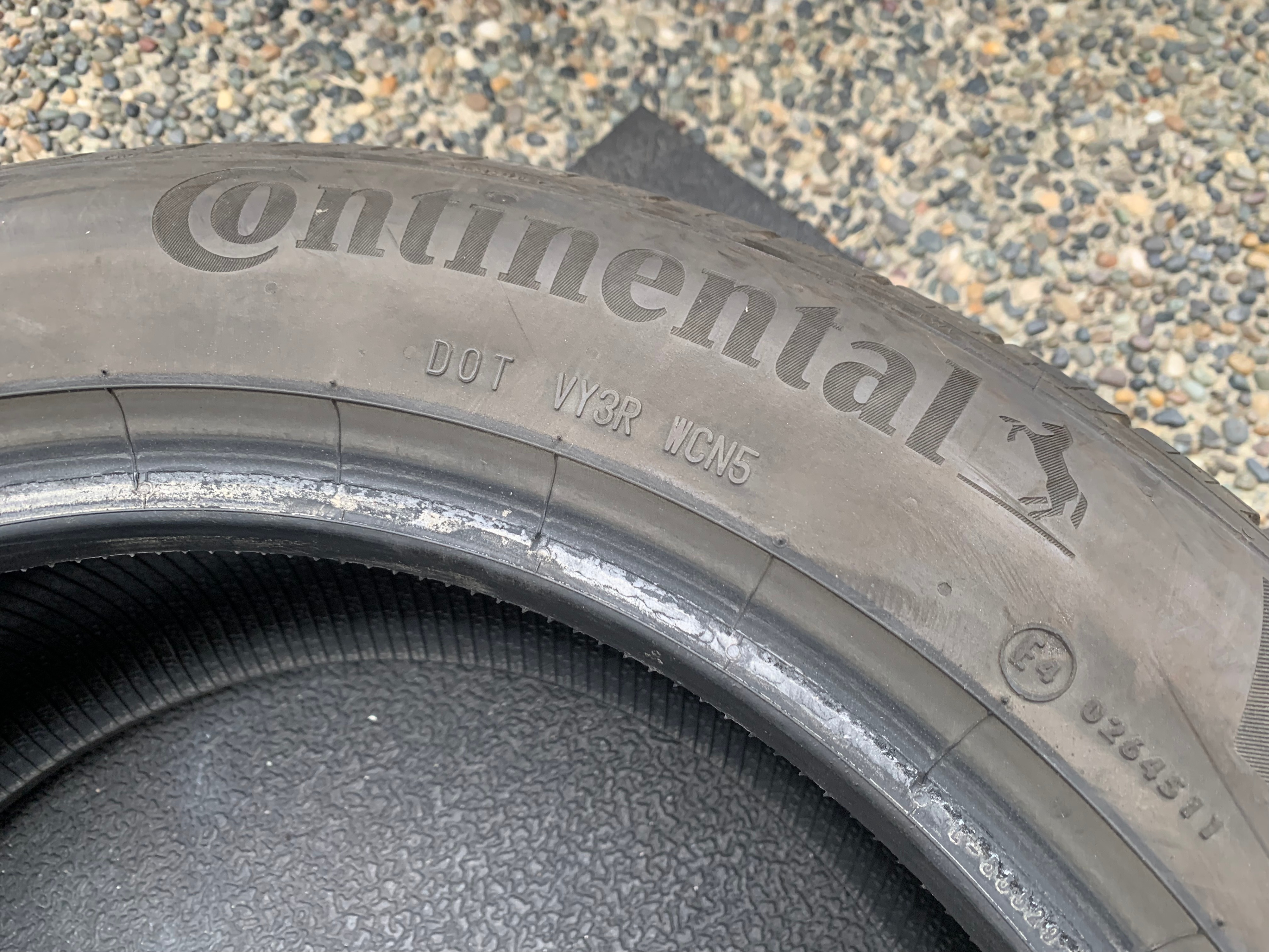 1 X single 215/55/17 Continental pro Contact TX with 65% tread - photo 5
