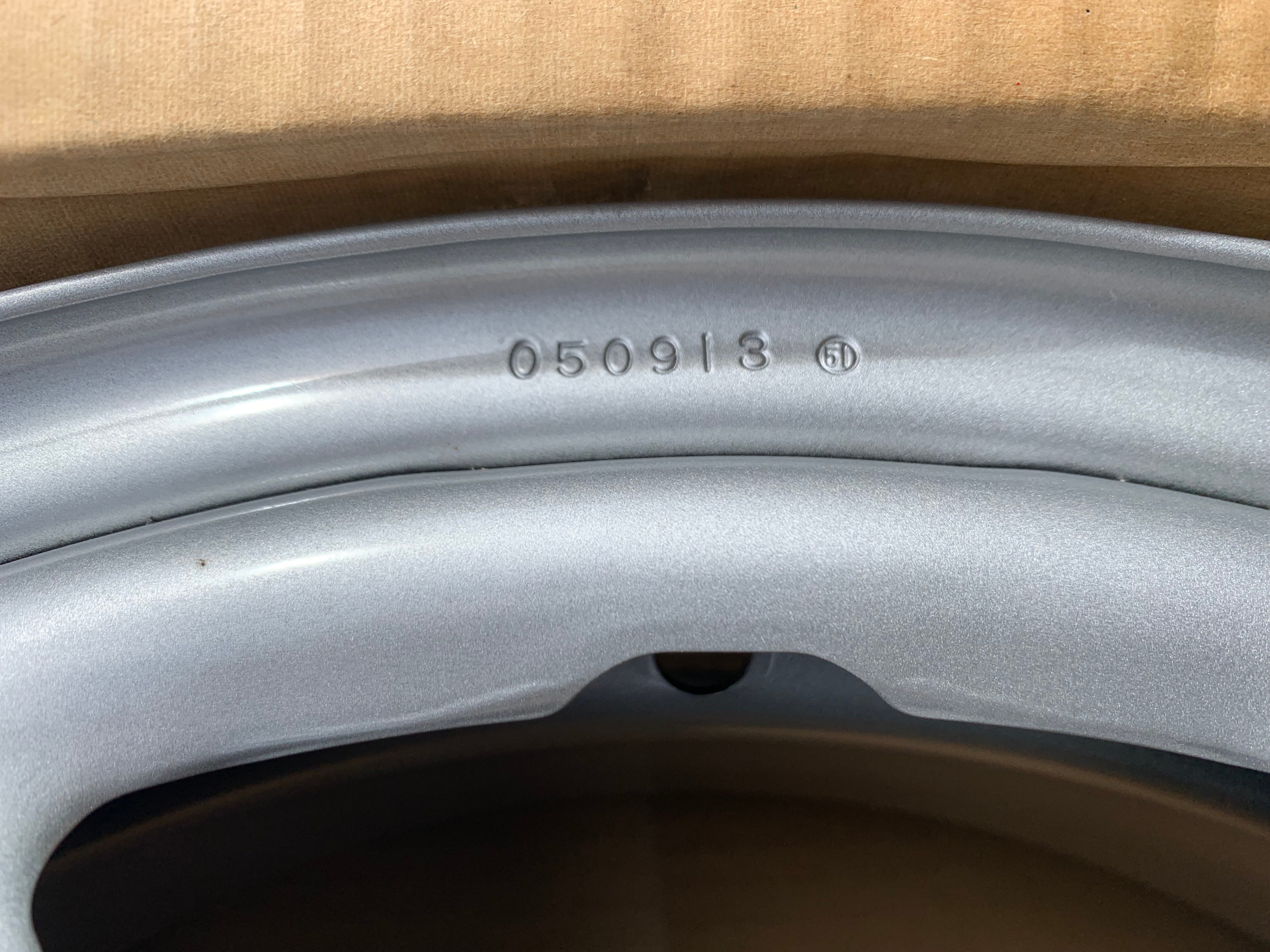 Set of Brand New OEM factory 17X7" et50 Silver rims Mazda CX5 - photo 3