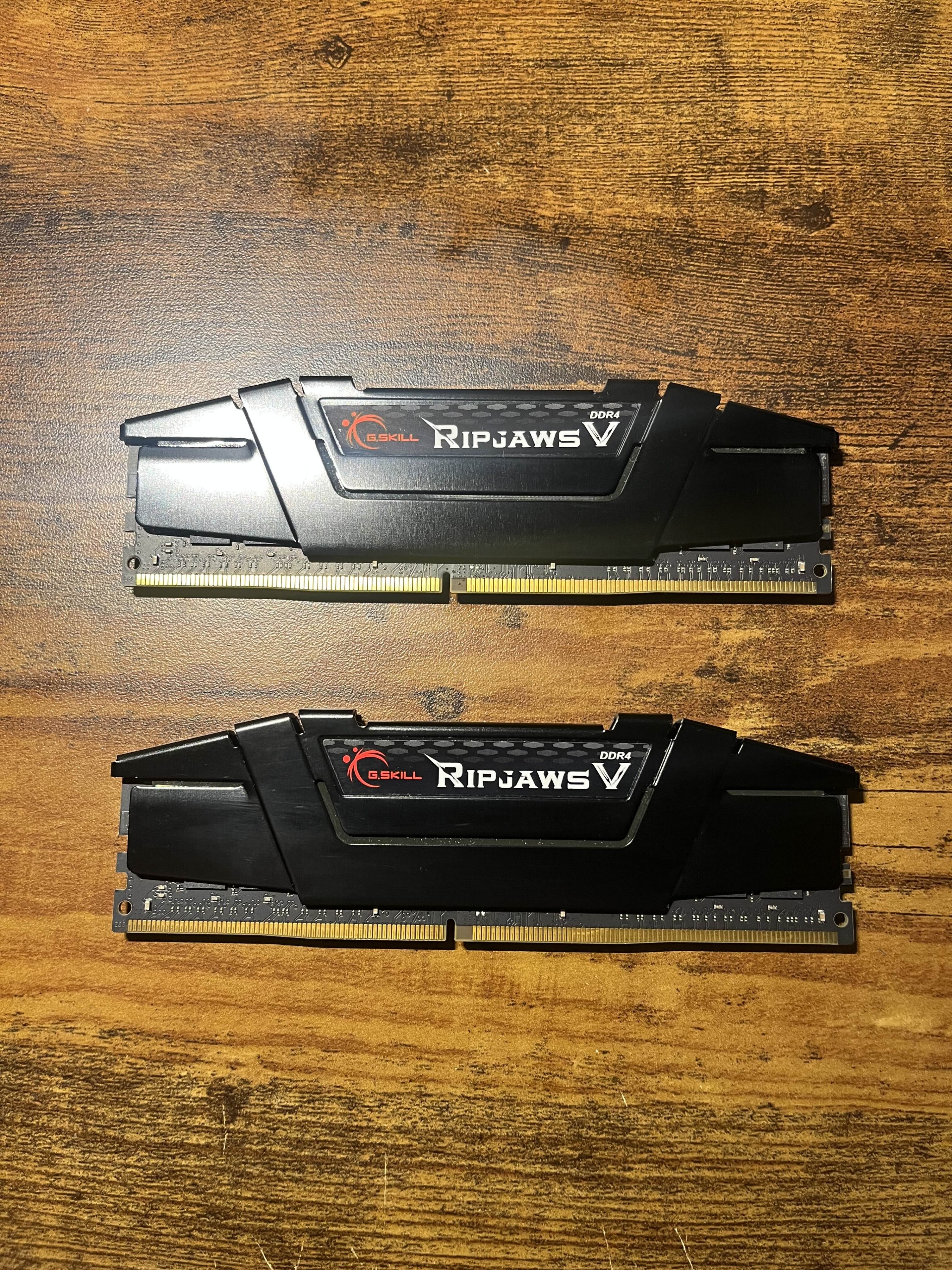G.Skill RipJaws V Series 32GB (2 x 16GB) DDR4 3600