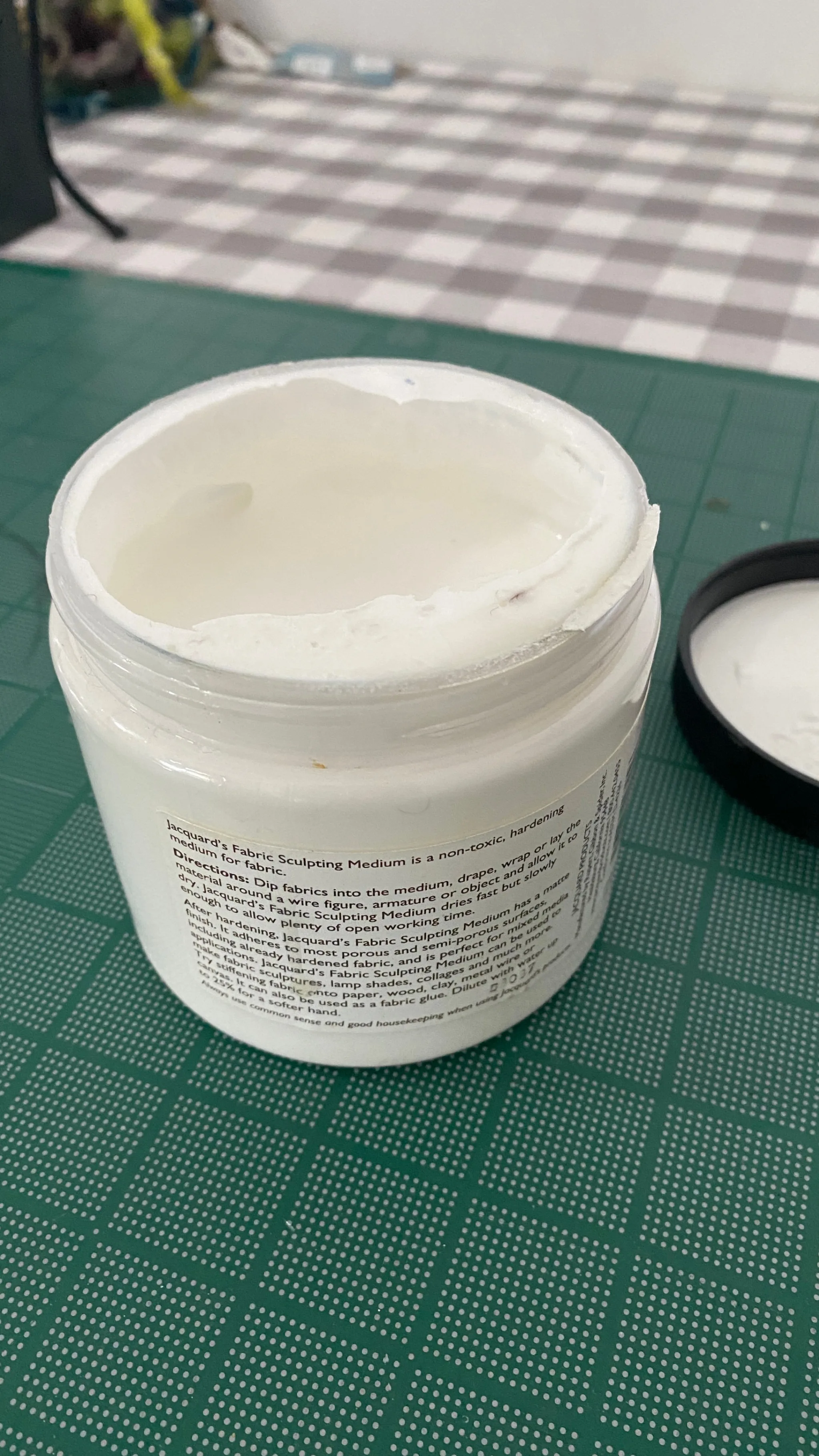 Fabric Sculpting Medium- jacquard image indicator(3)