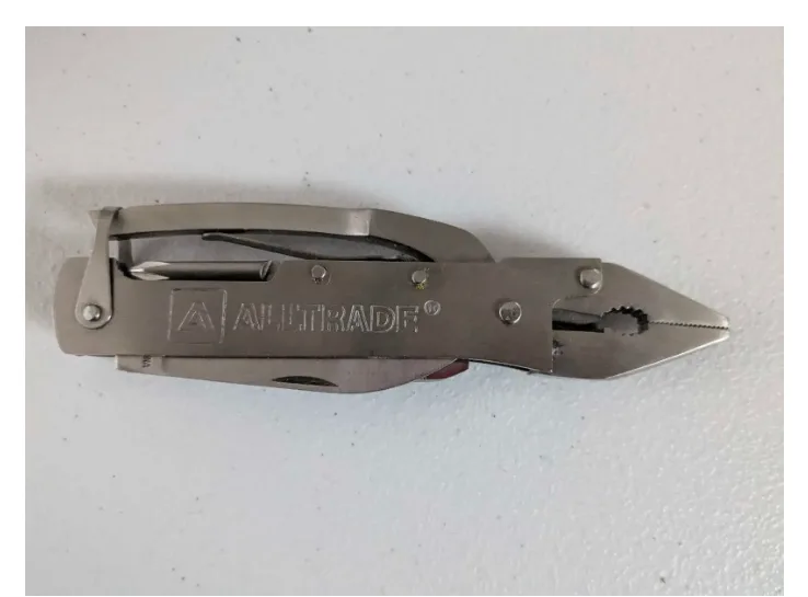 Swiss/pocket army knife image indicator(3)