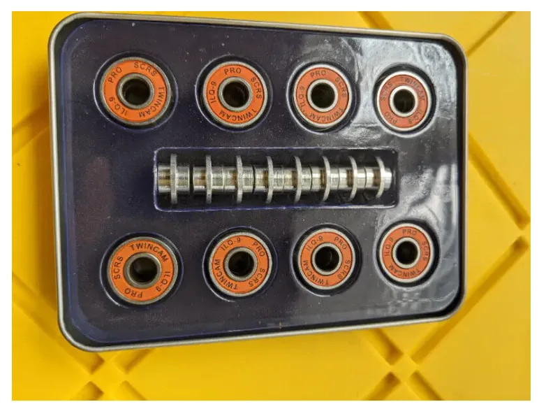 Rollerblade, bearings: Twincam Pro ILQ-9 SCRS + 8 mm Spacers thumbnail