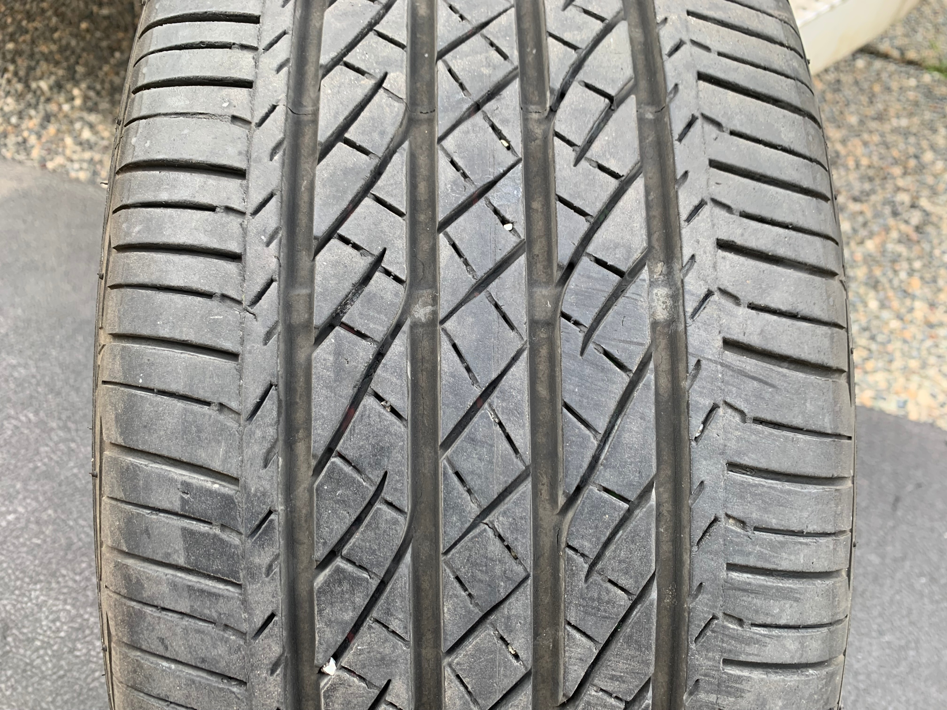 1 X single 215/45/18 Bridgestone Turanza EL440 w 75% tread - photo 2