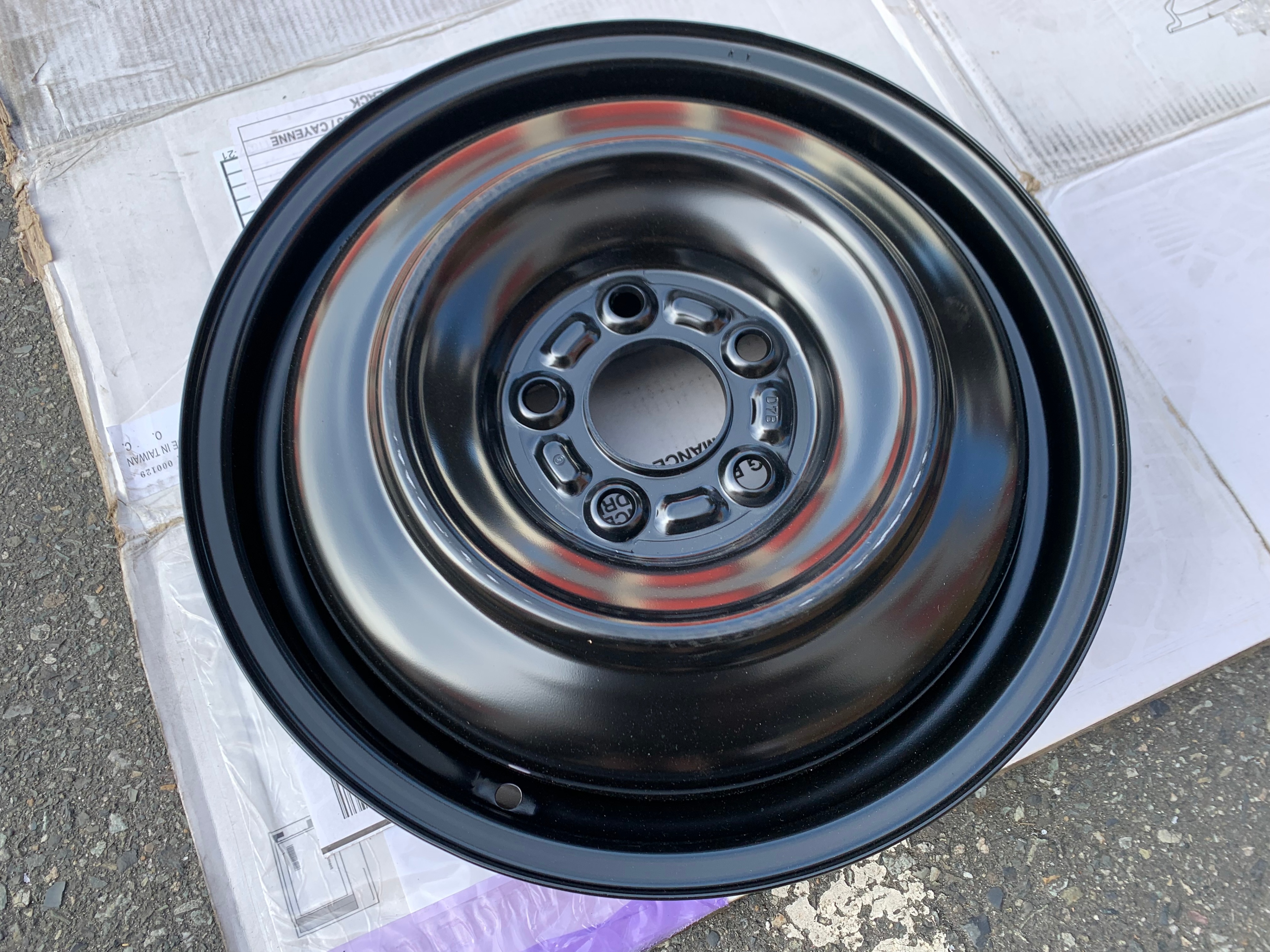 1 X single Brand New OEM Factory 16X4" Spare Steel Mazda CX5 Rim