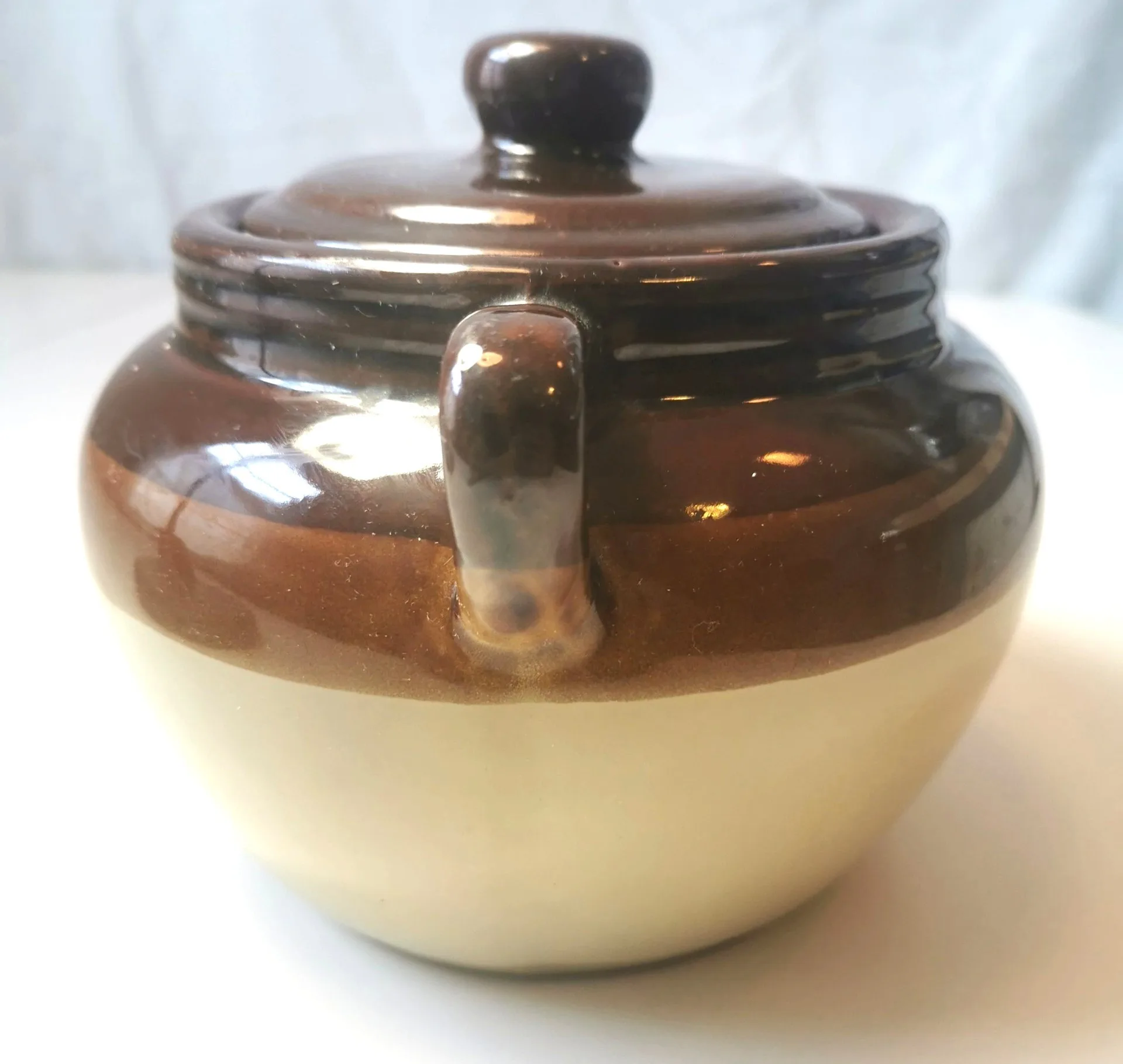Crock Stoneware Bean Pot Vintage Double Handle Made in Taiwan image indicator(7)