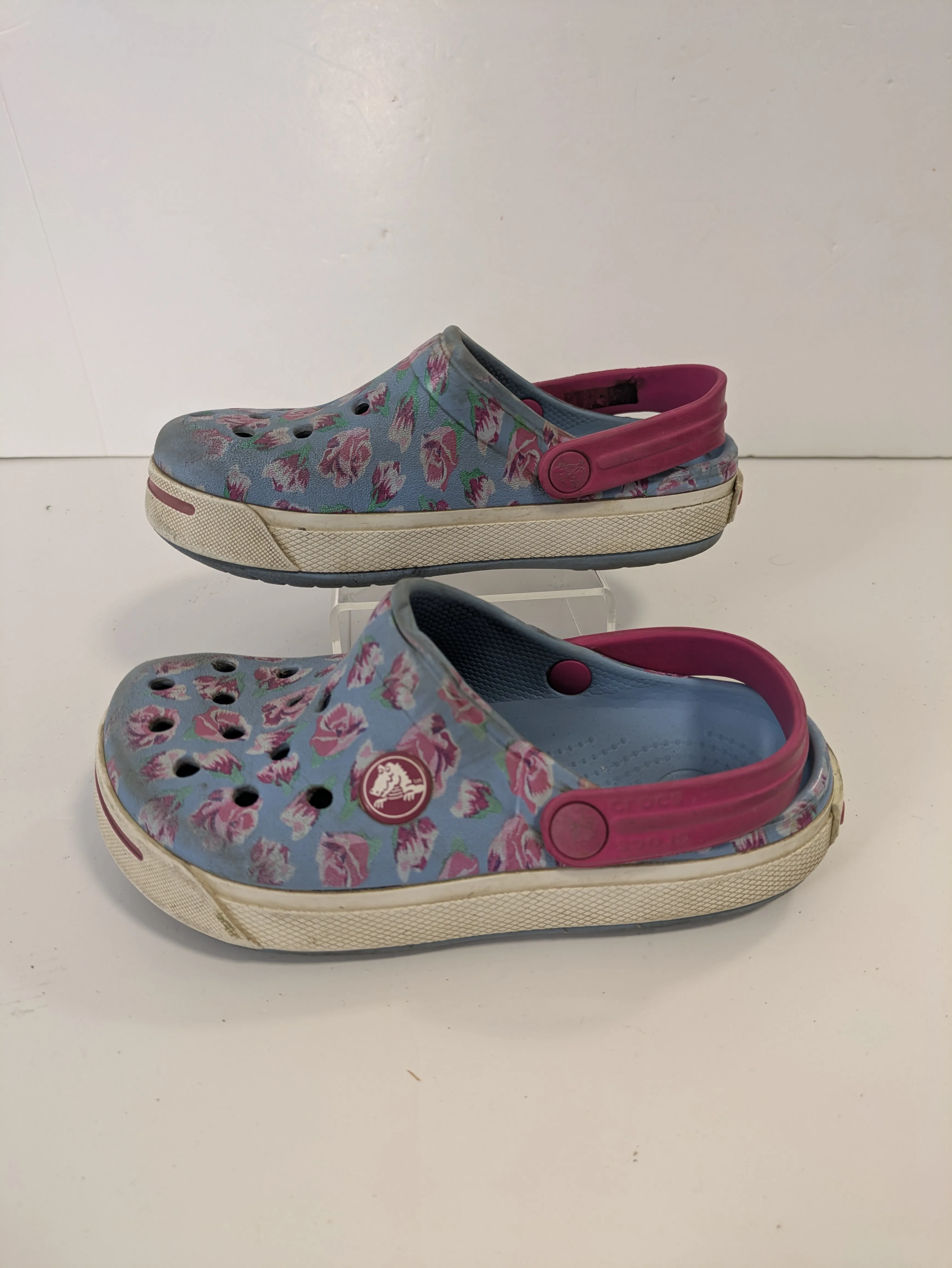 Crocs Kid's Pink and Blue Floral Sandals Size 10 11 thumbnail