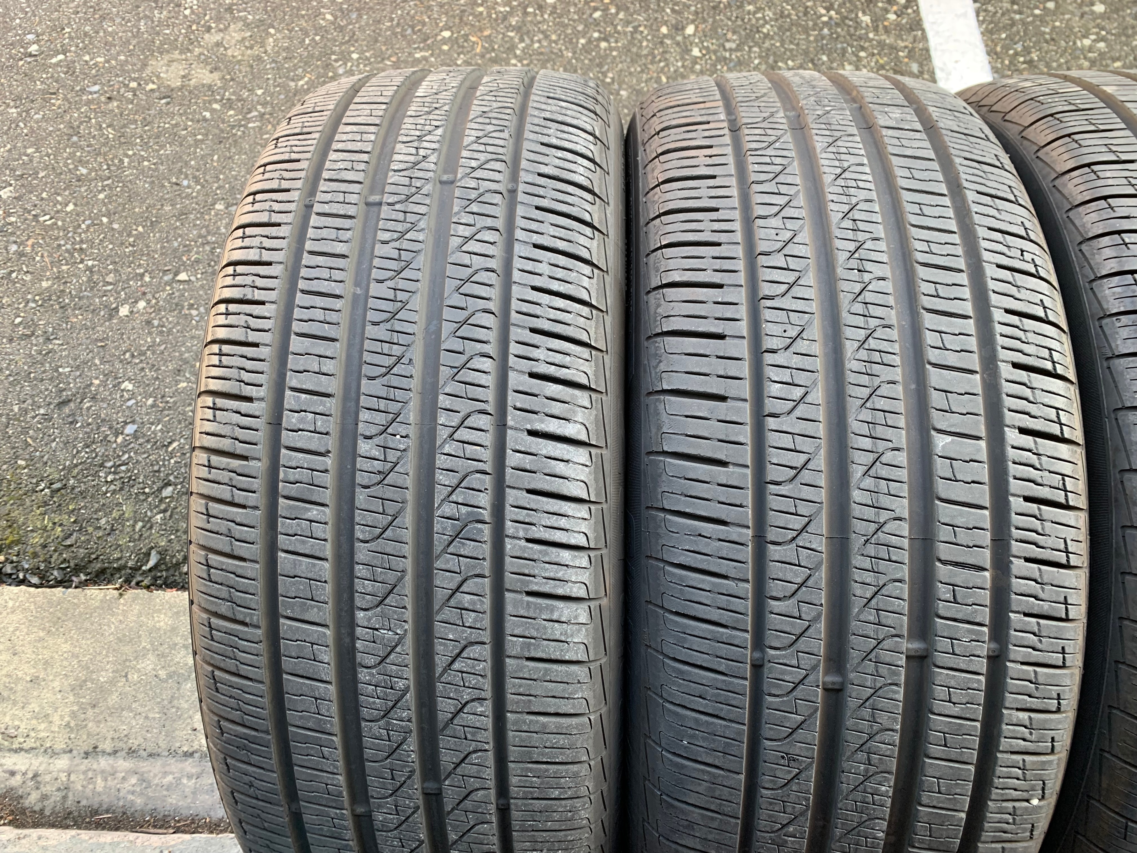Set of 245/45/20 99V M+S Pirelli P7 Cinturato A/S Plus 80% tread - photo 2