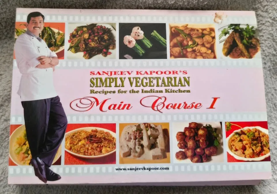 A set of 8 Indian Vegetarian recipe books By Sanjeev Kapoor thumbnail