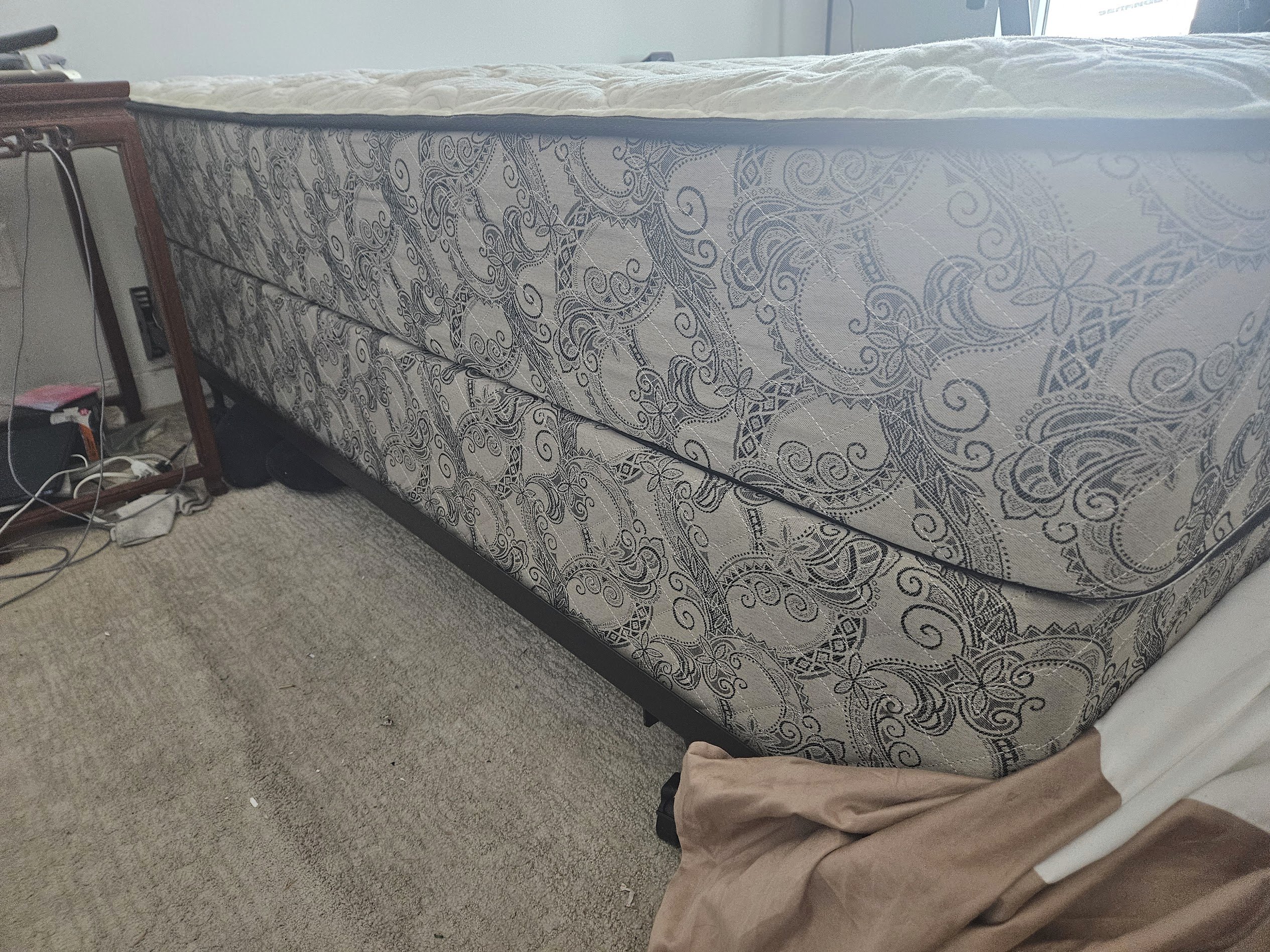 Full (Double) sized mattress with foundation and metal frame - photo 3