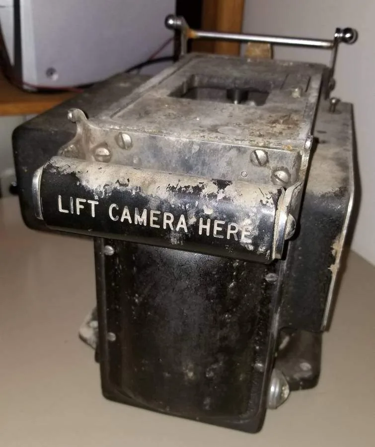 WWII Fairchild / Westinghouse PFX 70mm Photofluorographic Camera image indicator(5)