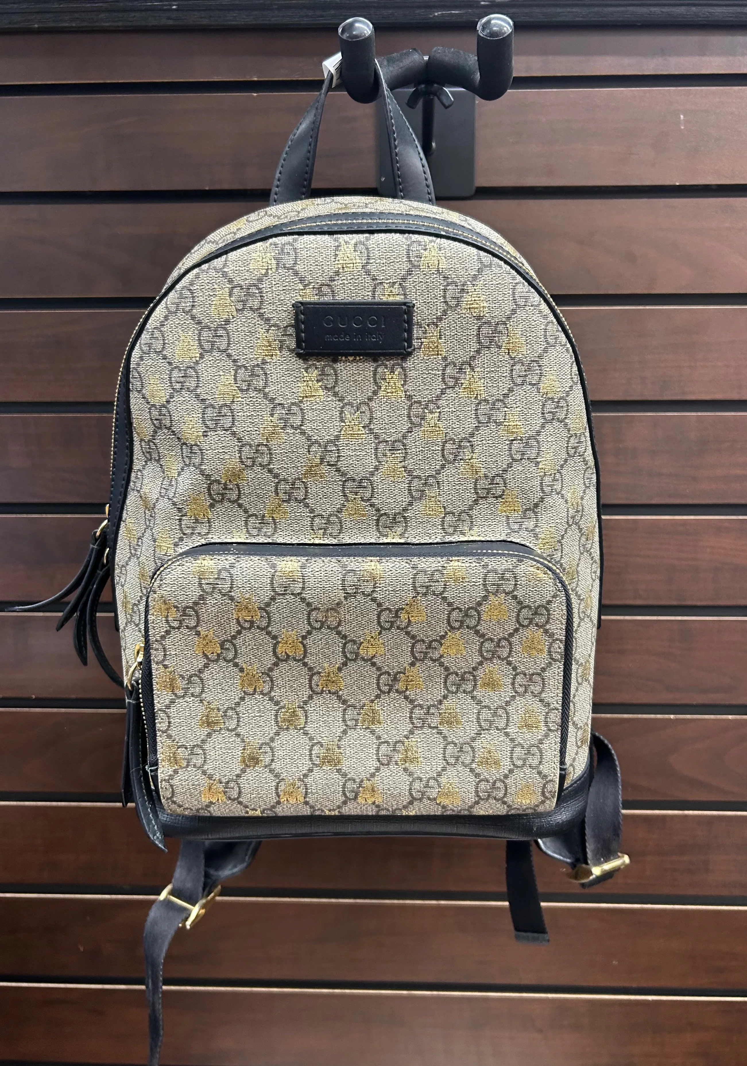 Gucci GG Supreme Gold Bees Small Beige Backpack thumbnail