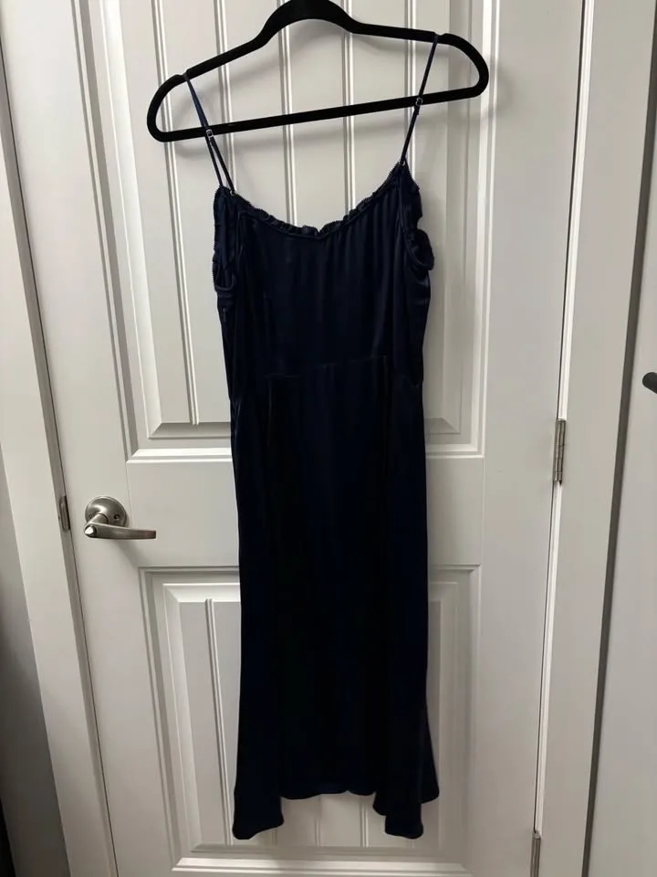 Dark blue Aritzia Dress