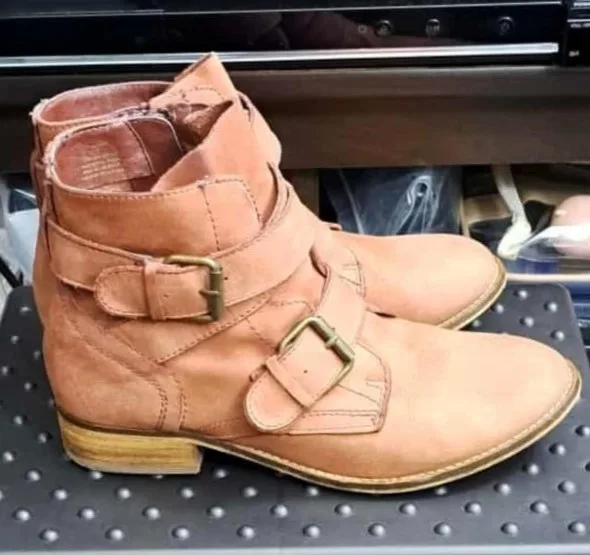 Steve Madden Genuine Leather Women's Buckled Boot image indicator(3)