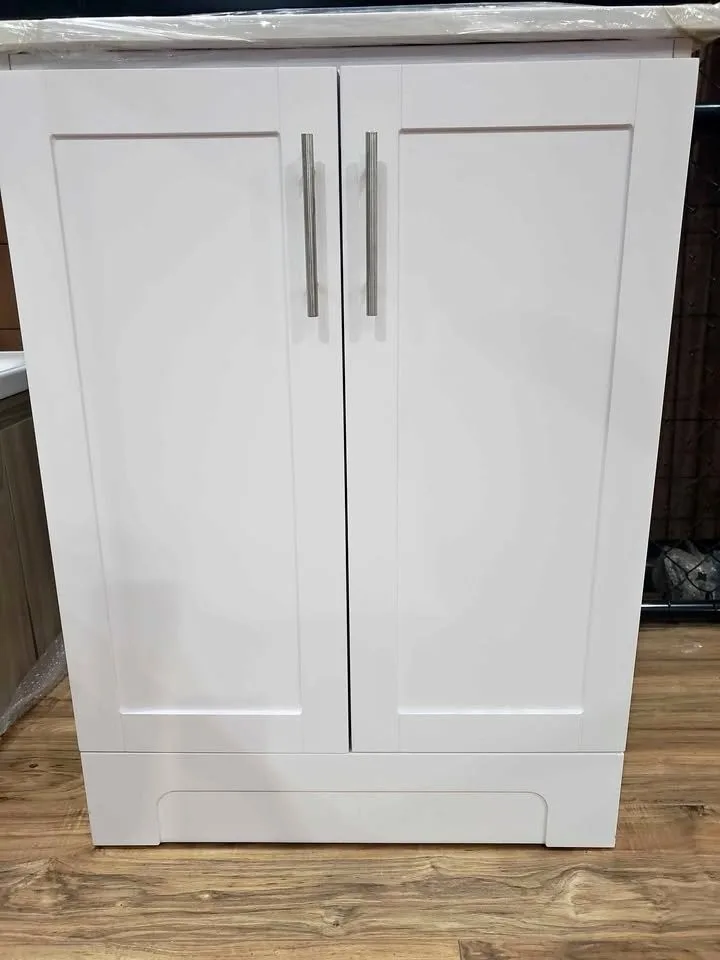 24" Bathroom Luxury Vanity with Countertop Basin thumbnail
