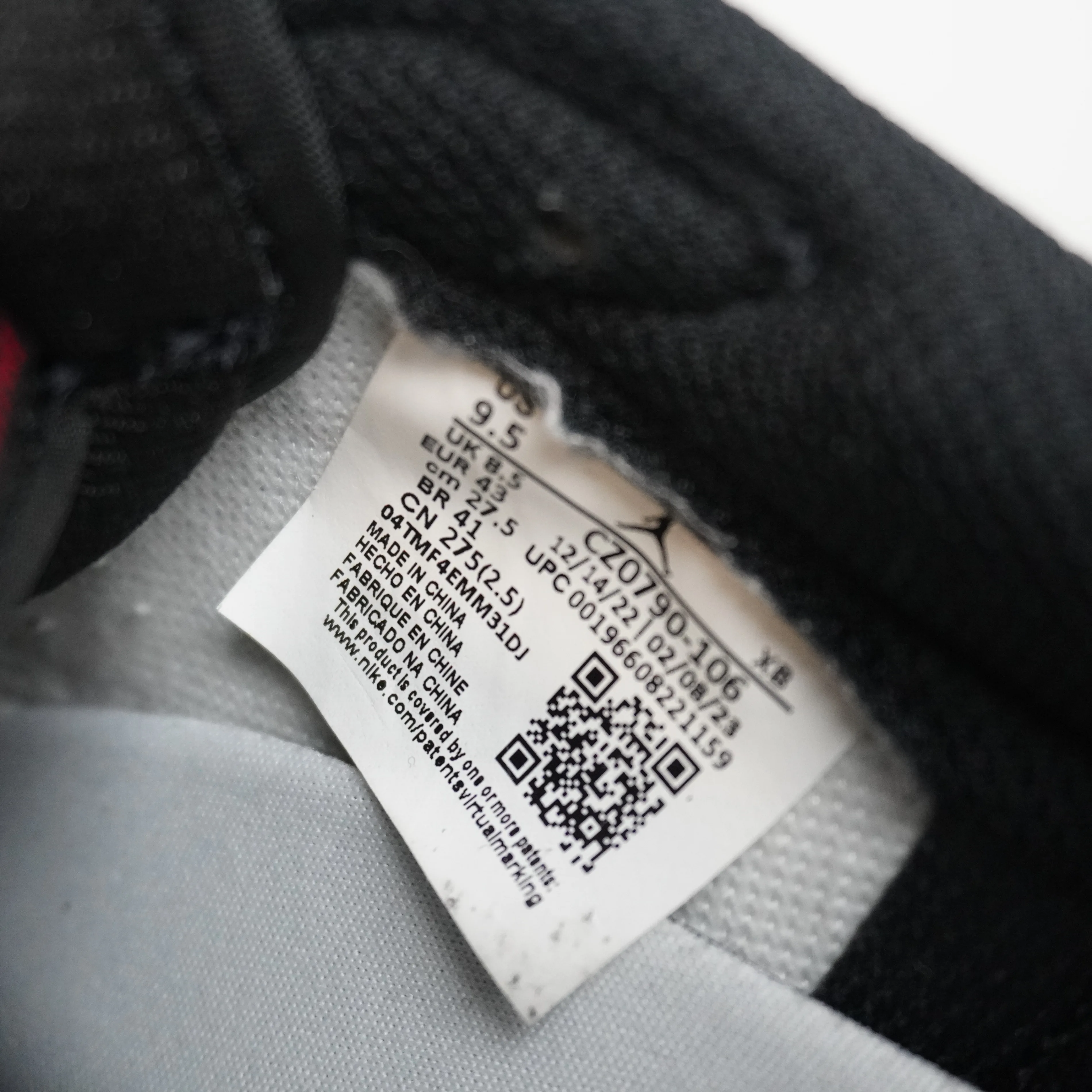 Air Jordan 1 Low 'Black Toe' image indicator(9)
