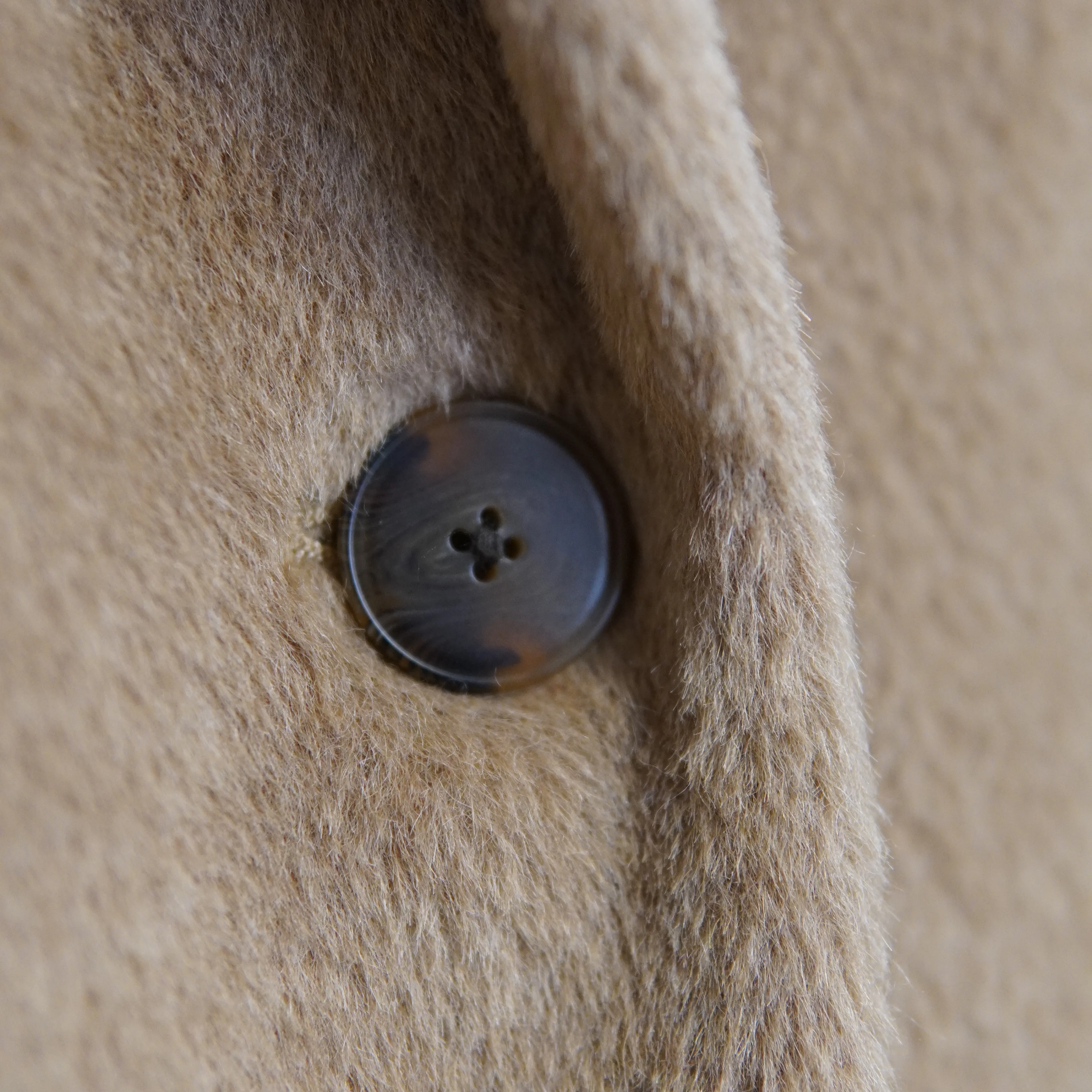 Aritzia Babaton Stedman Teddy Coat - Camel - Alpaca Wool Blend image indicator(5)