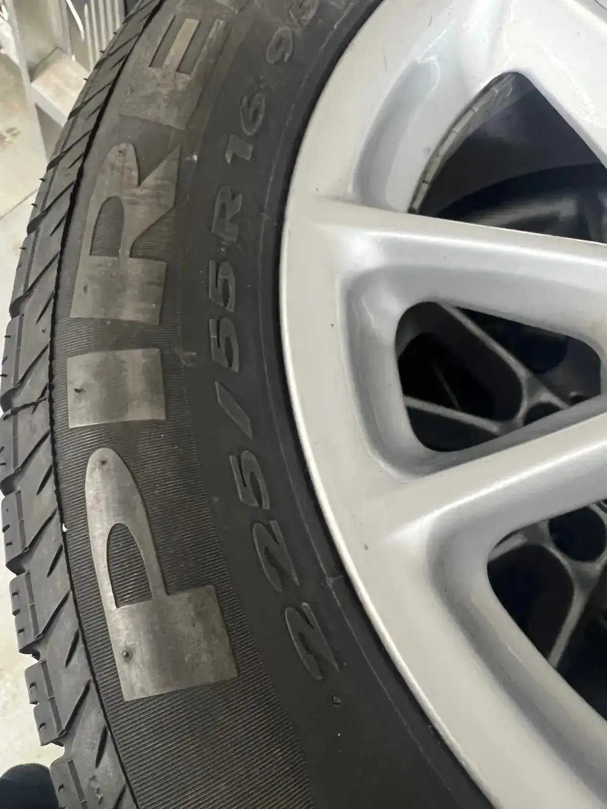 OEM BMW E39 E46 Style 50 Wheels 16” Rims Tires image indicator(2)