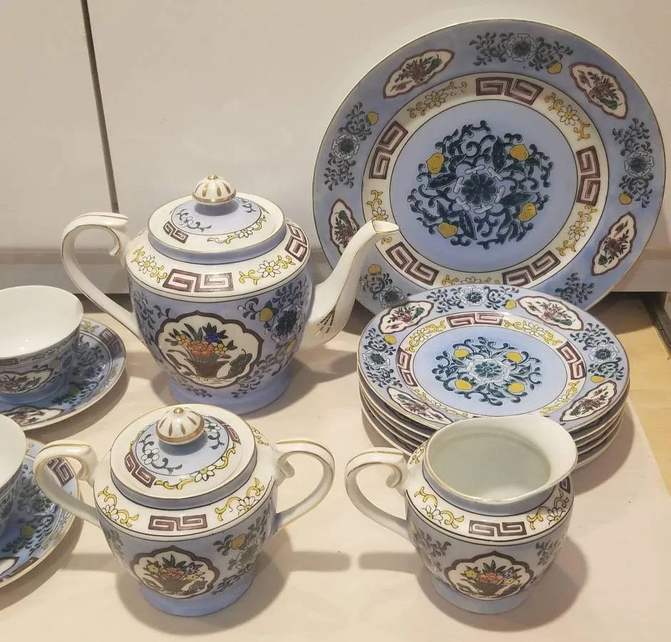 Antique Porcelain 24 Piece Tea Set Hand-Painted Floral 1920s–30s image indicator(3)