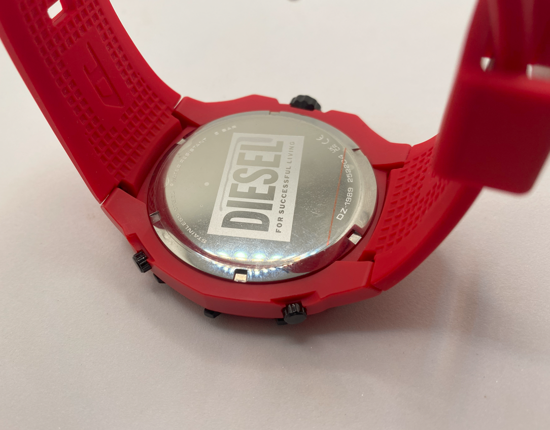 "For Trade/For Sale" Diesel Framed Three-Hand Red Silicone Watch - photo 3