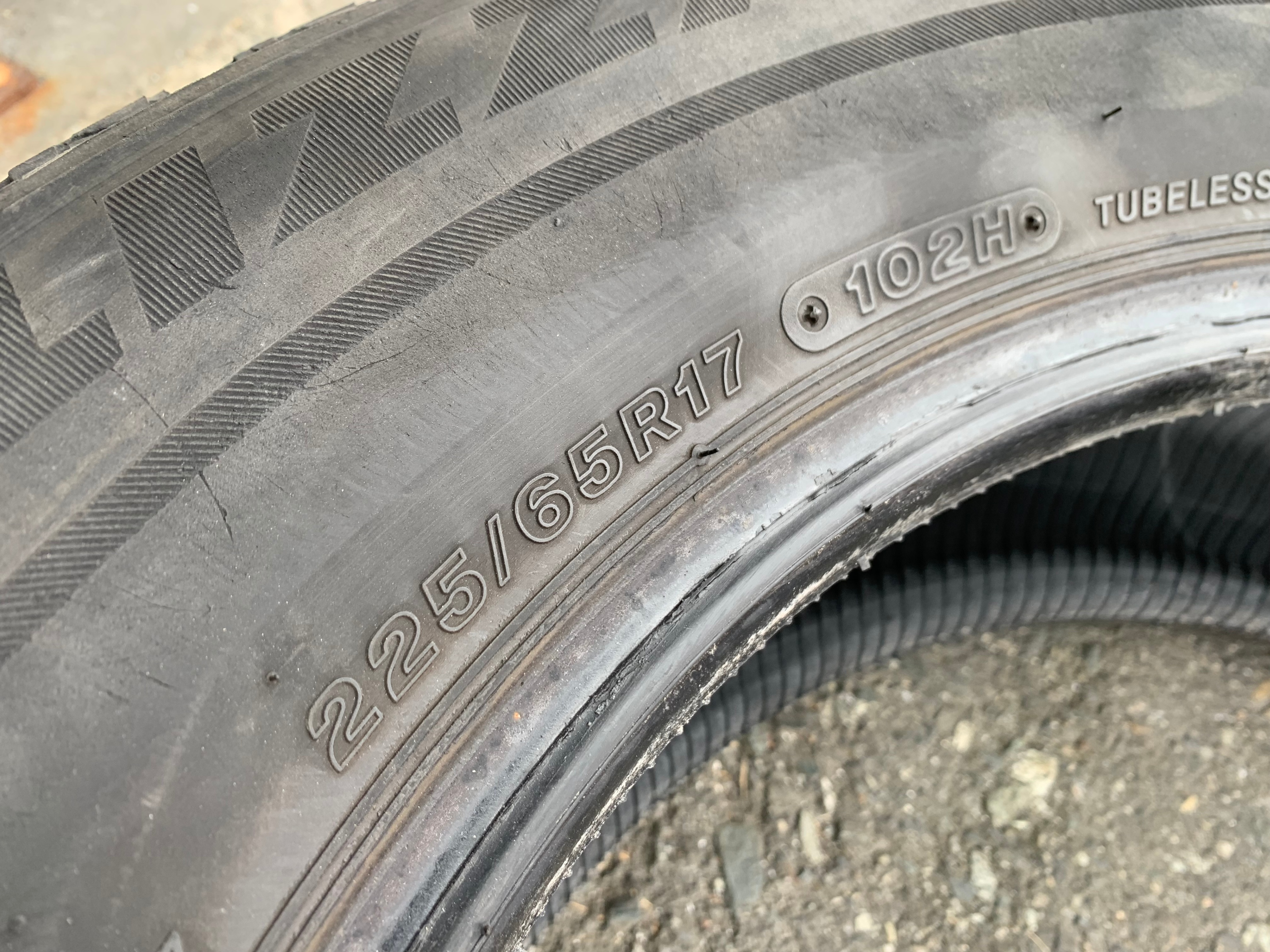 Pair of 225/65/17 M+S 102H Bridgestone Blizzak WS80 w 50% tread - photo 5