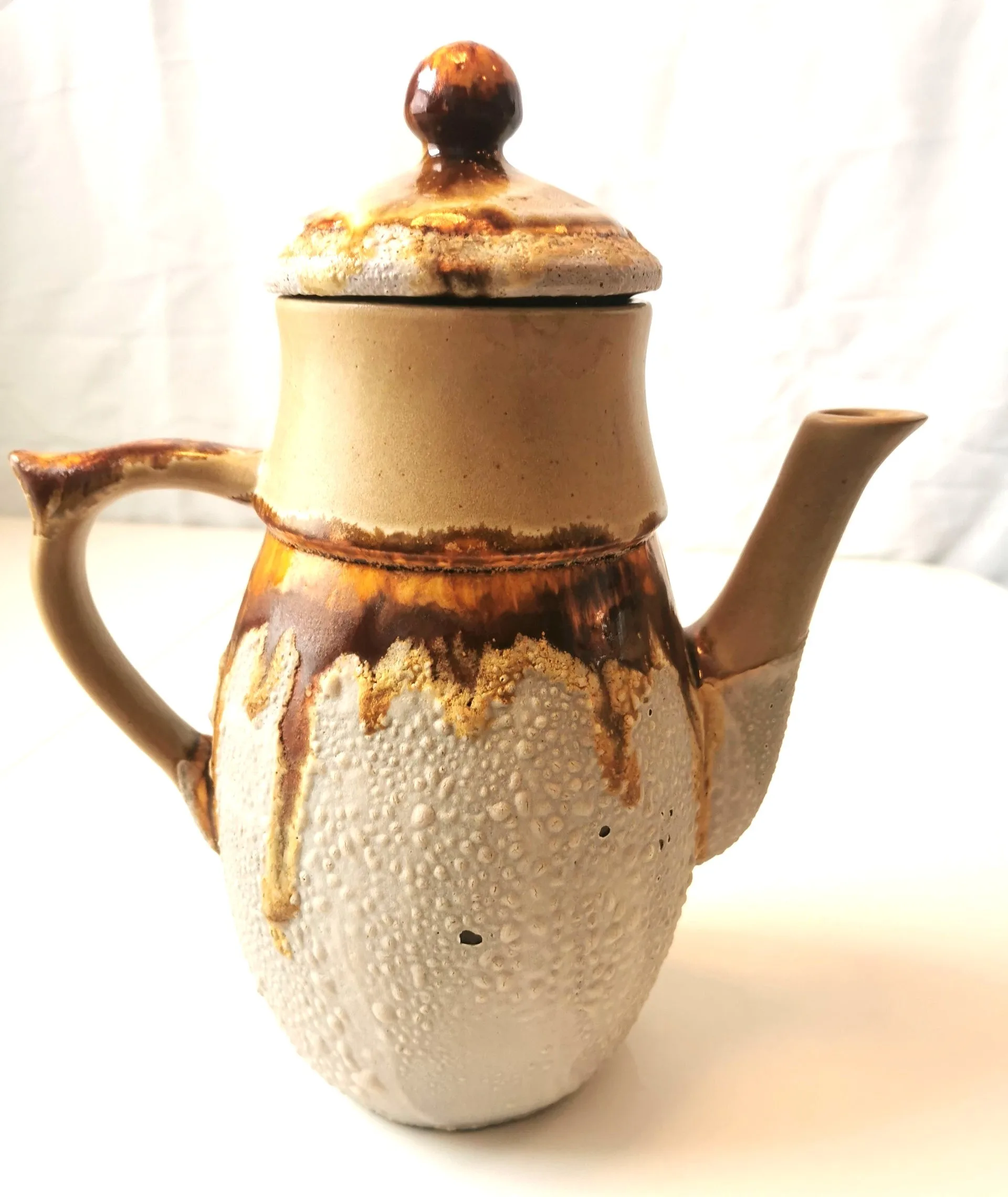Vintage Tea / Coffee Pot Canada Stoneware Laurentian Pottery 840 image indicator(3)