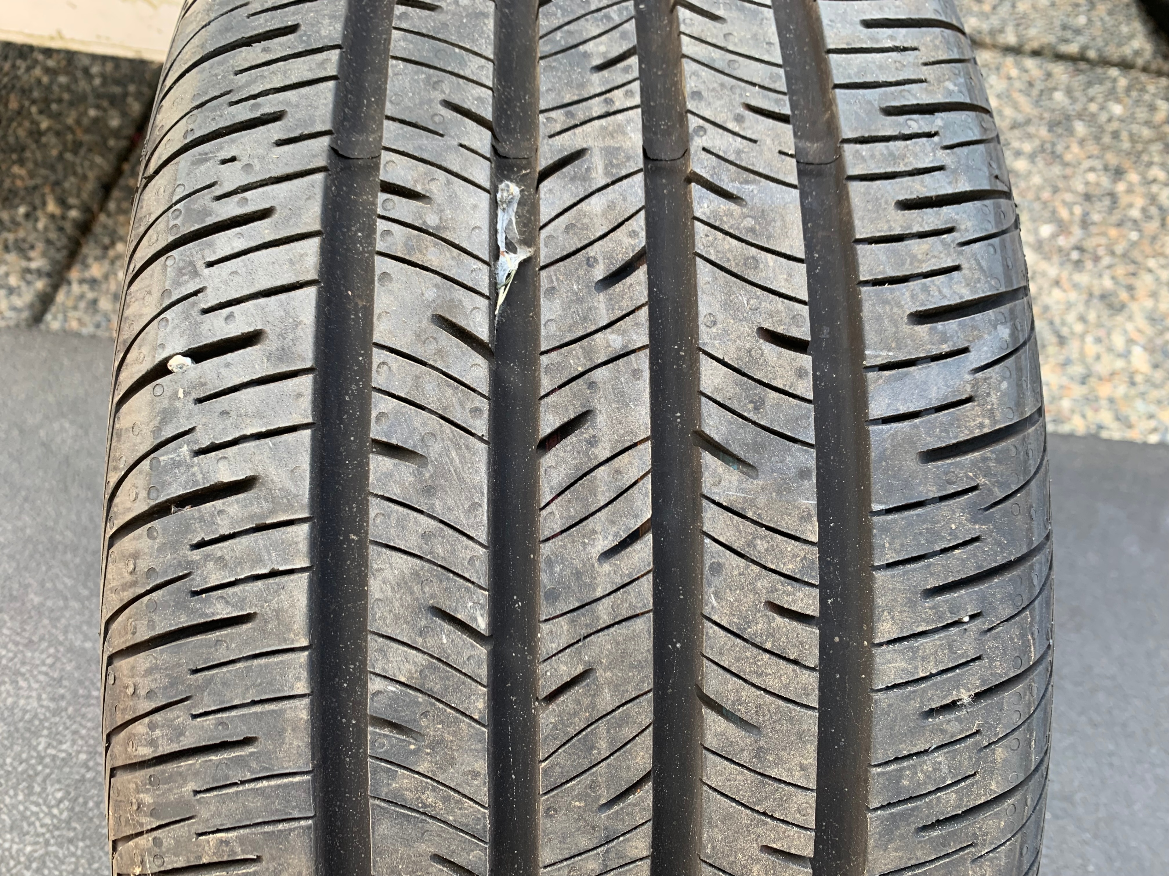 1 X single 235/45/18 Continental conti pro contact Like new - photo 2