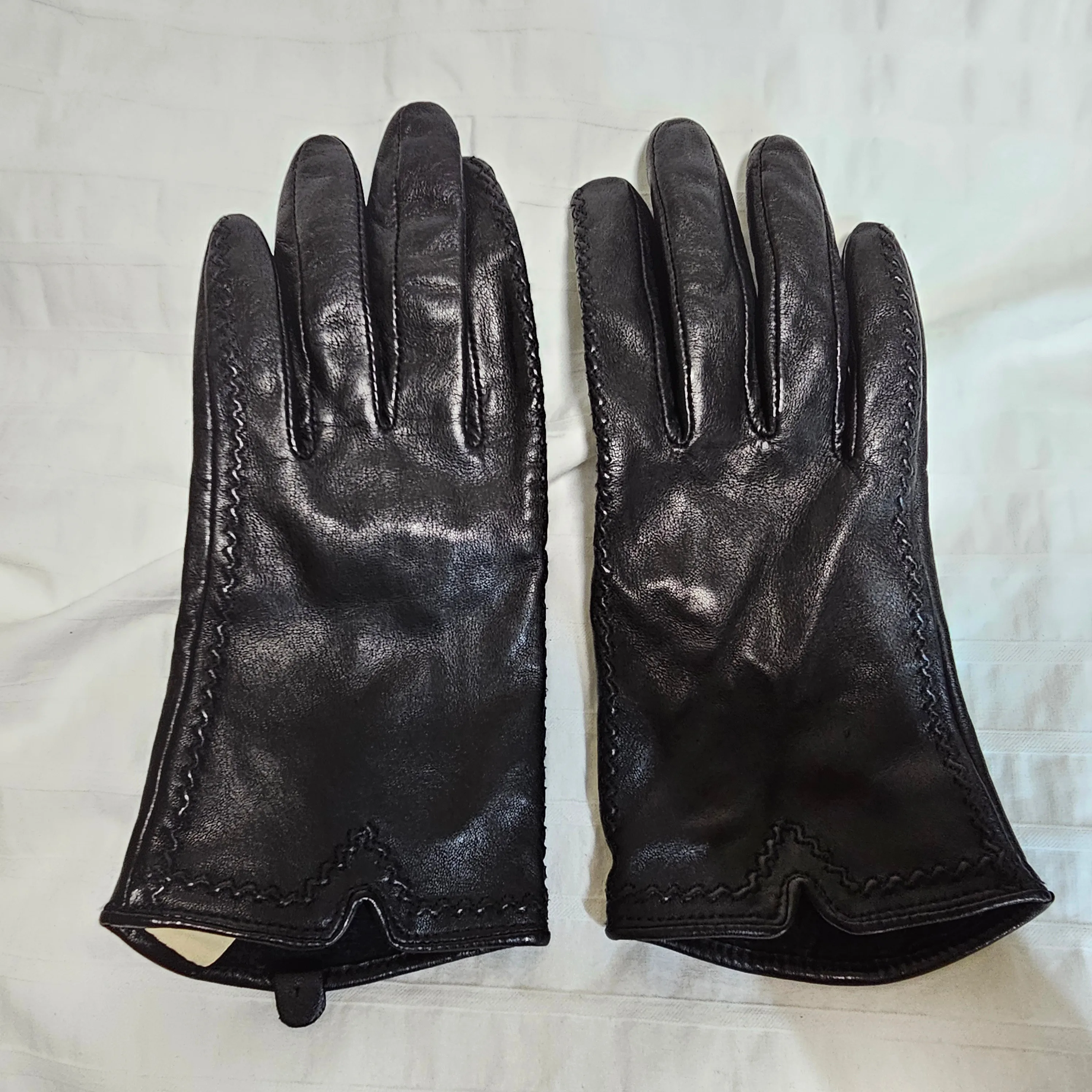 Fownes Brothers Whipstitch Leather Gloves - 2019 - Black - Sz M image indicator(5)