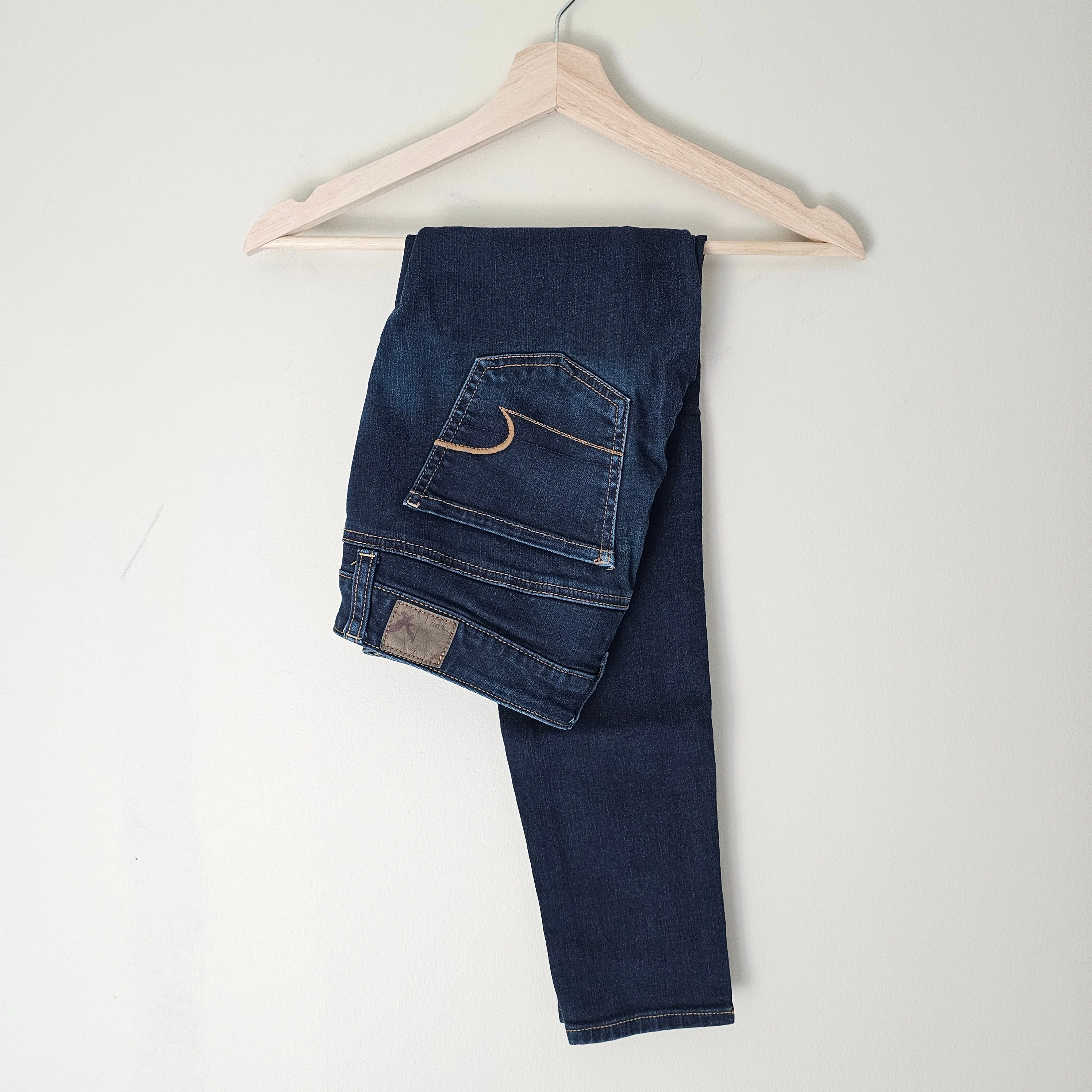 American Eagle Jeggings - 2014 - Dark Wash - Sz 0 Short thumbnail