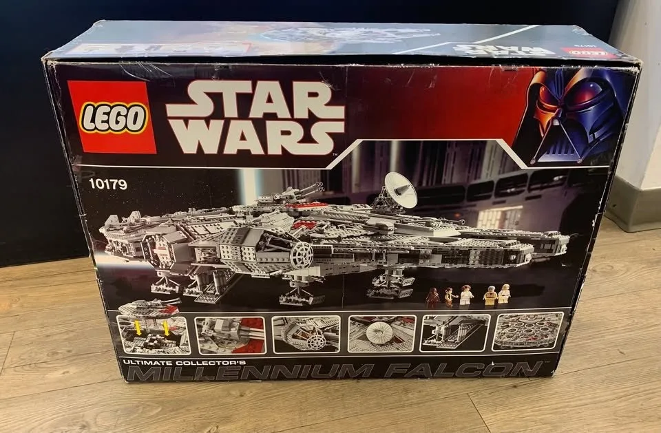 LEGO Star Wars Ultimate Collector's Millennium Falcon (10179) thumbnail