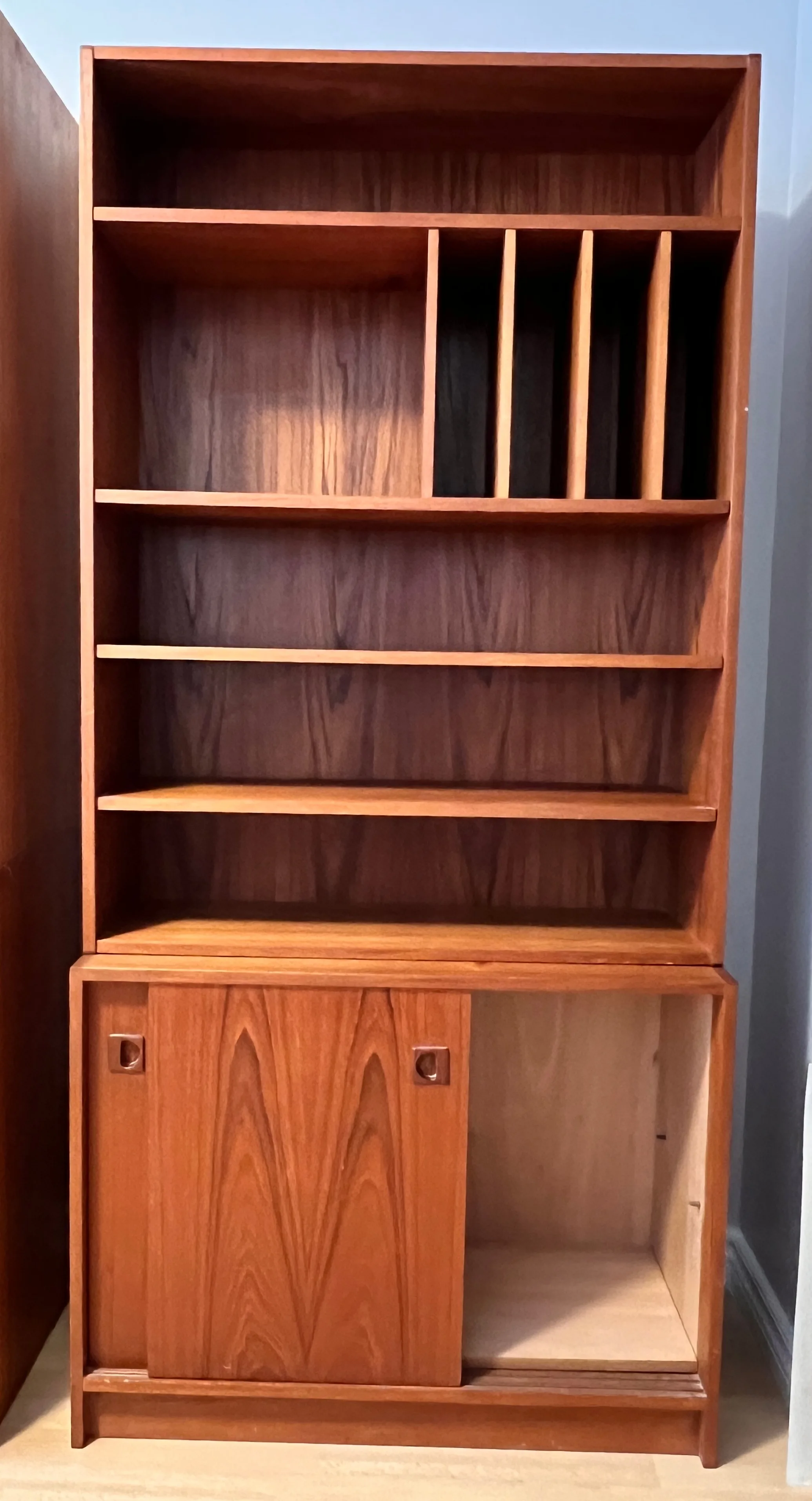 Vintage Teak Bookcase & Cabinet Set image indicator(2)