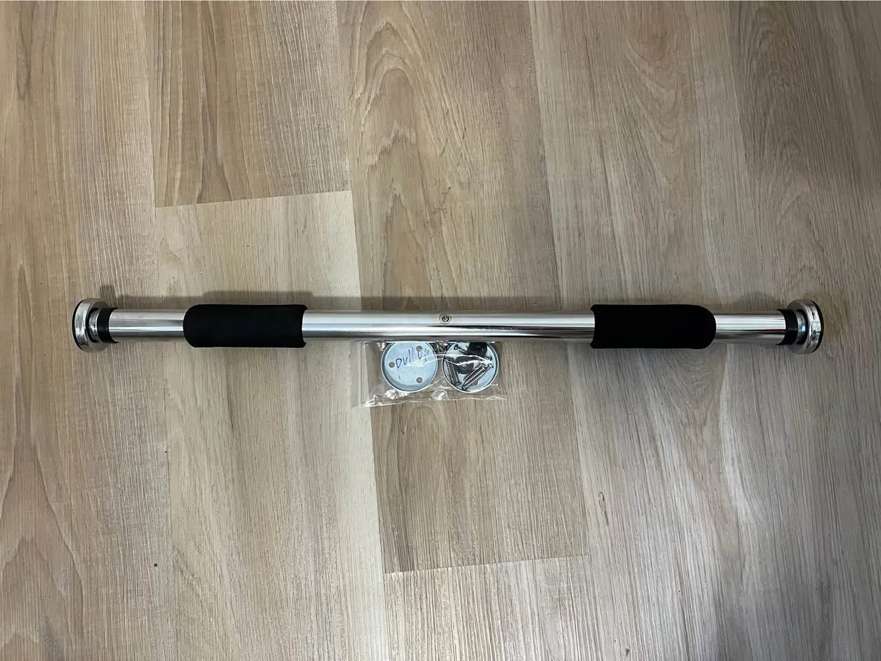 Pull Up Bar, Door Mounted Chin Up Bar image indicator(4)