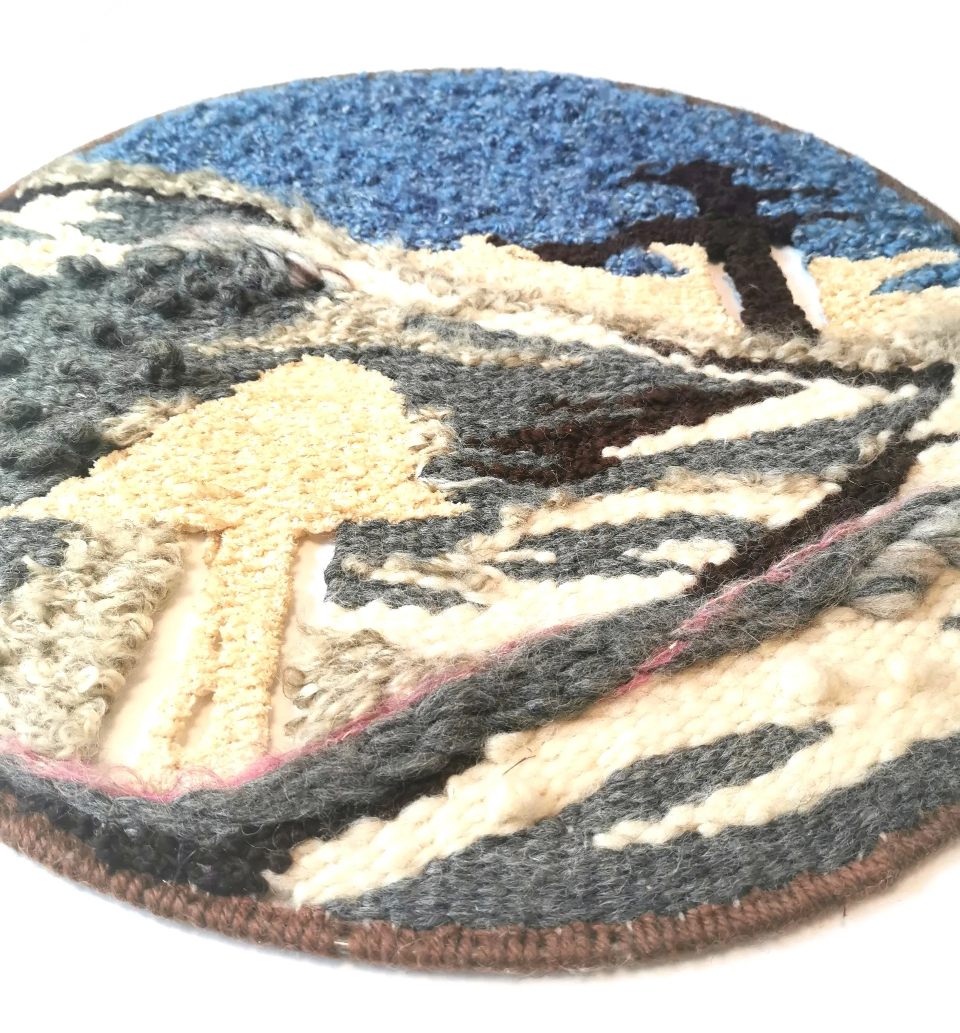 Rug Hooking Display Nature Scene Vintage 1970s image indicator(4)