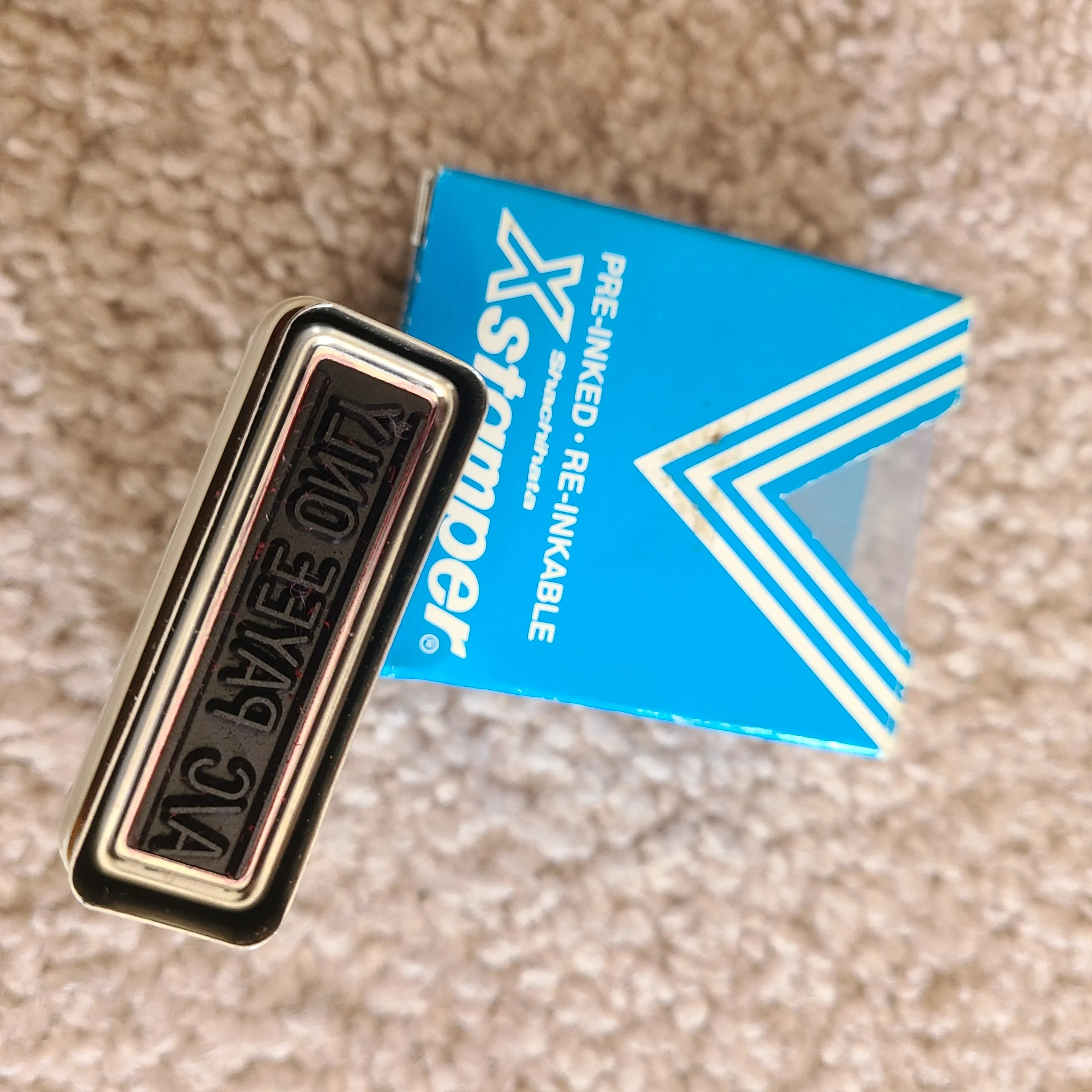 Shachihata Xstamper pre-inked stamp and original refill ink image indicator(4)