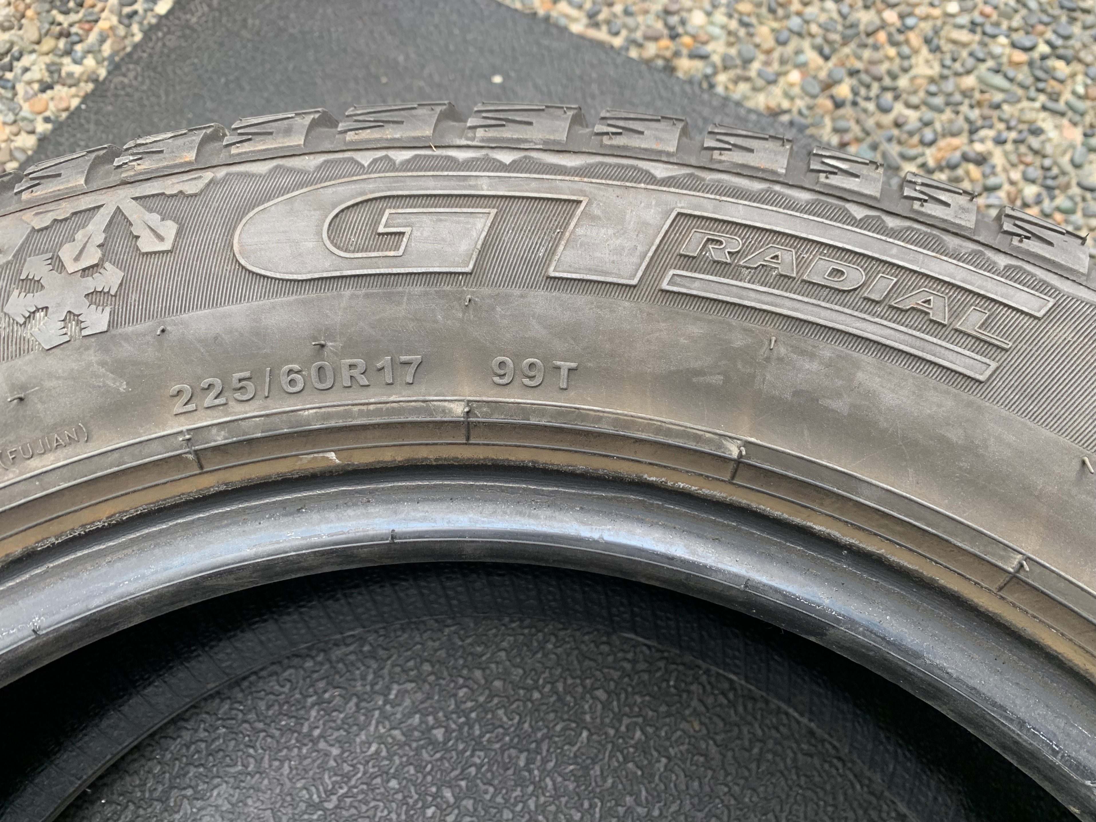 SET of 225/60/17 99T M+S GT Radial Ice Pro 3 with tons of tread - photo 5