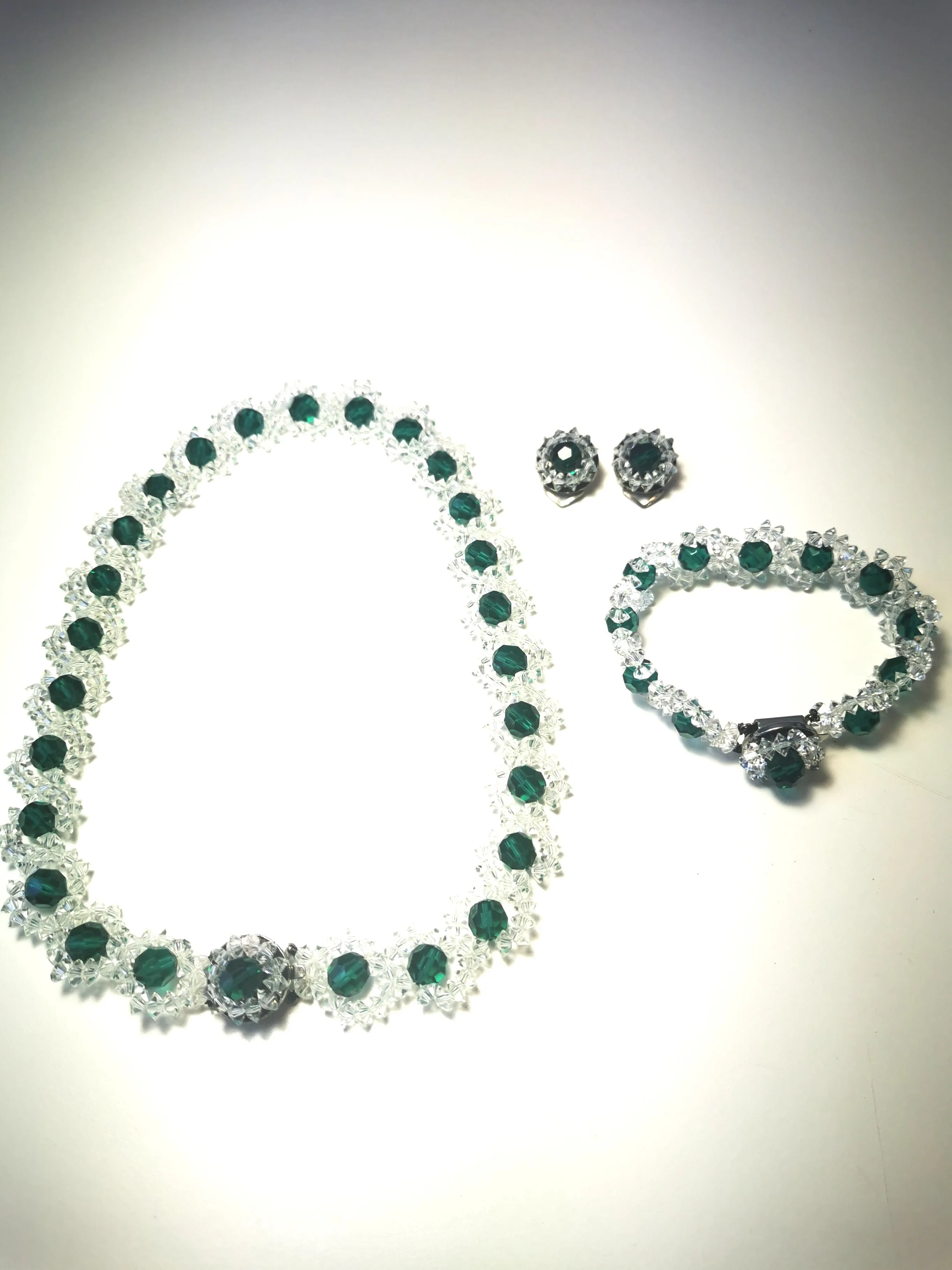 Set Elegant Green Crystal – Necklace, Bracelet & Earring Vintage image indicator(2)