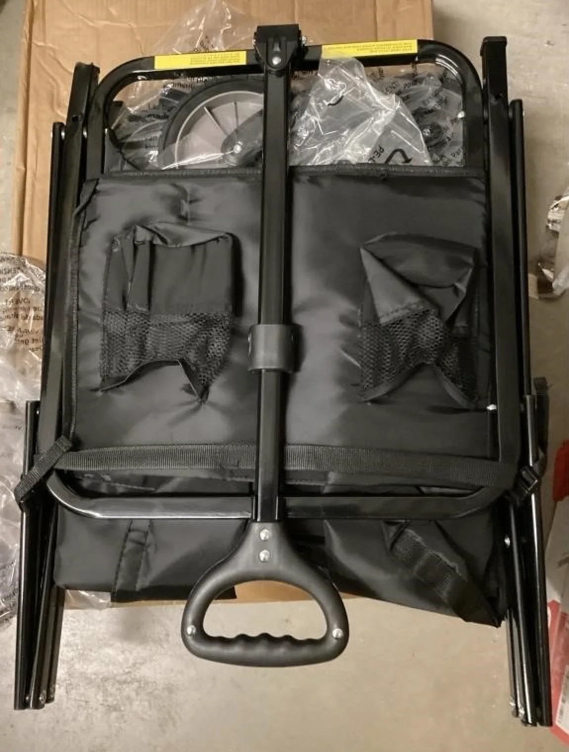 AMAZON BASICS FOLDABLE WAGON, 265 LB CAPACITY image indicator(3)