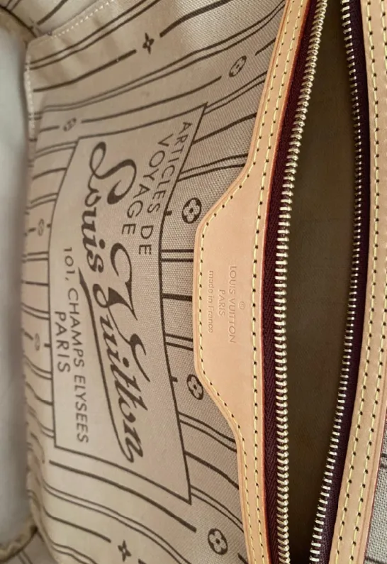 Authentic Louis Vuitton LV Monogram Neverfull MM Tote Bag image indicator(4)