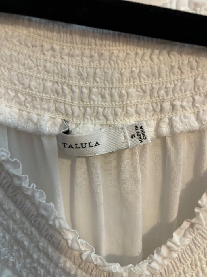 Aritzia Talula top - photo 3