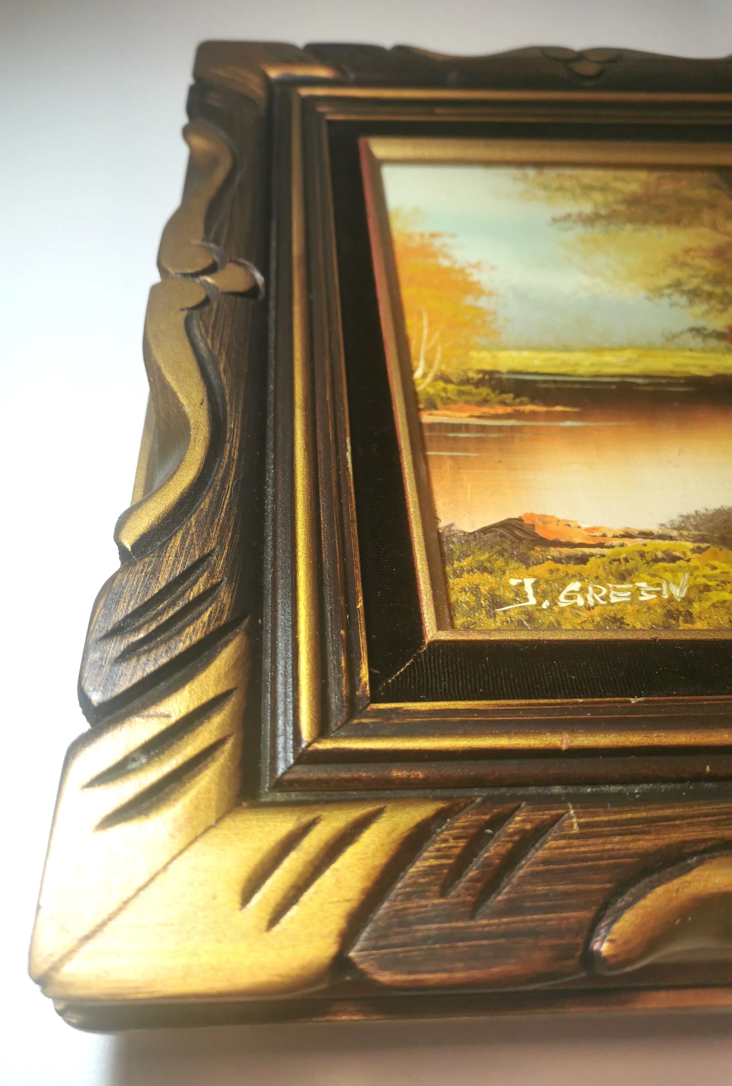 Oil Painting Signed J Green Guilded Wood Frame Black Velvet Trim image indicator(5)